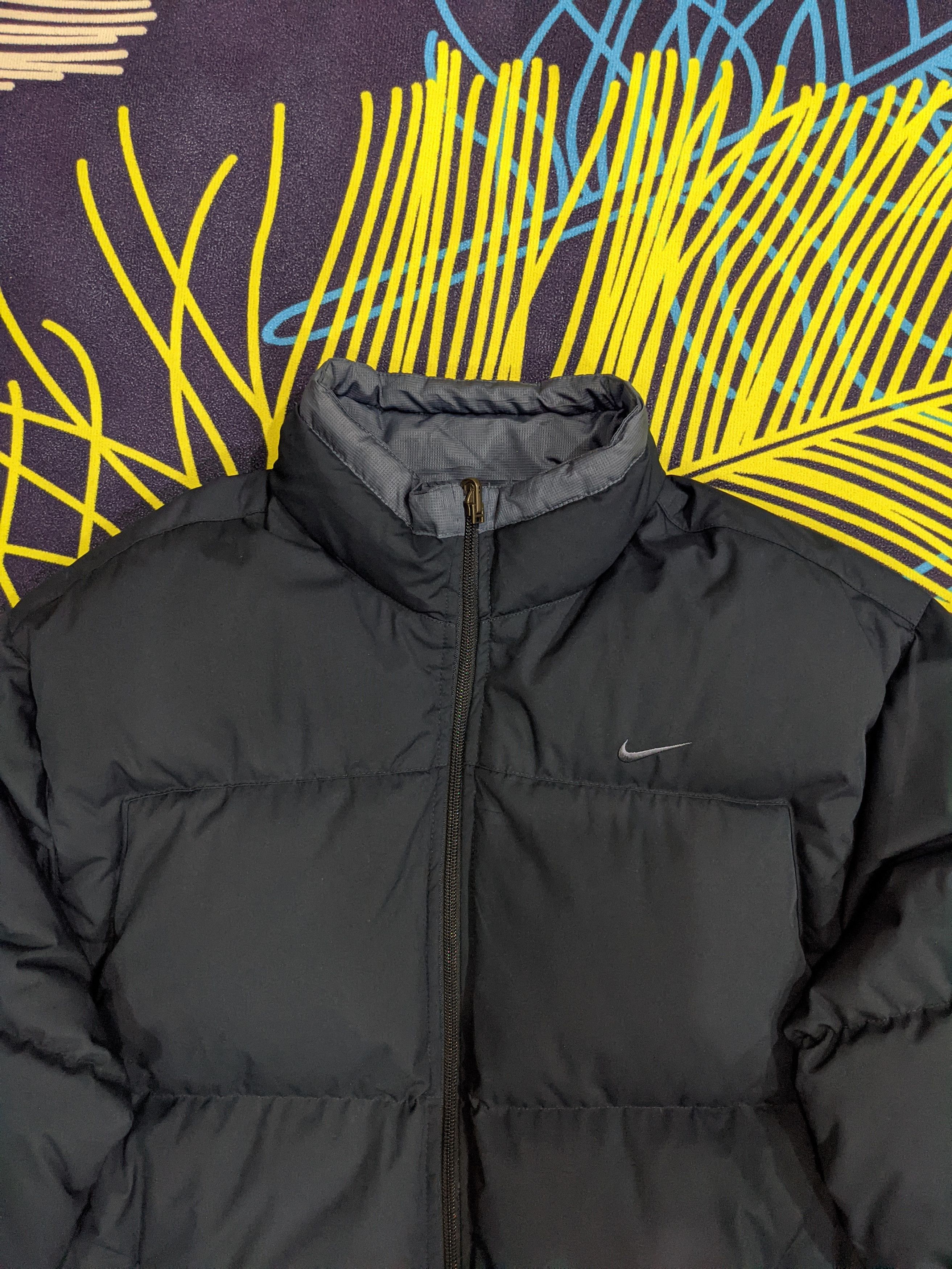 Nike Nike Small Swoosh Reversible Puffer Jacket Size US L / EU 52-54 / 3 - 3 Thumbnail