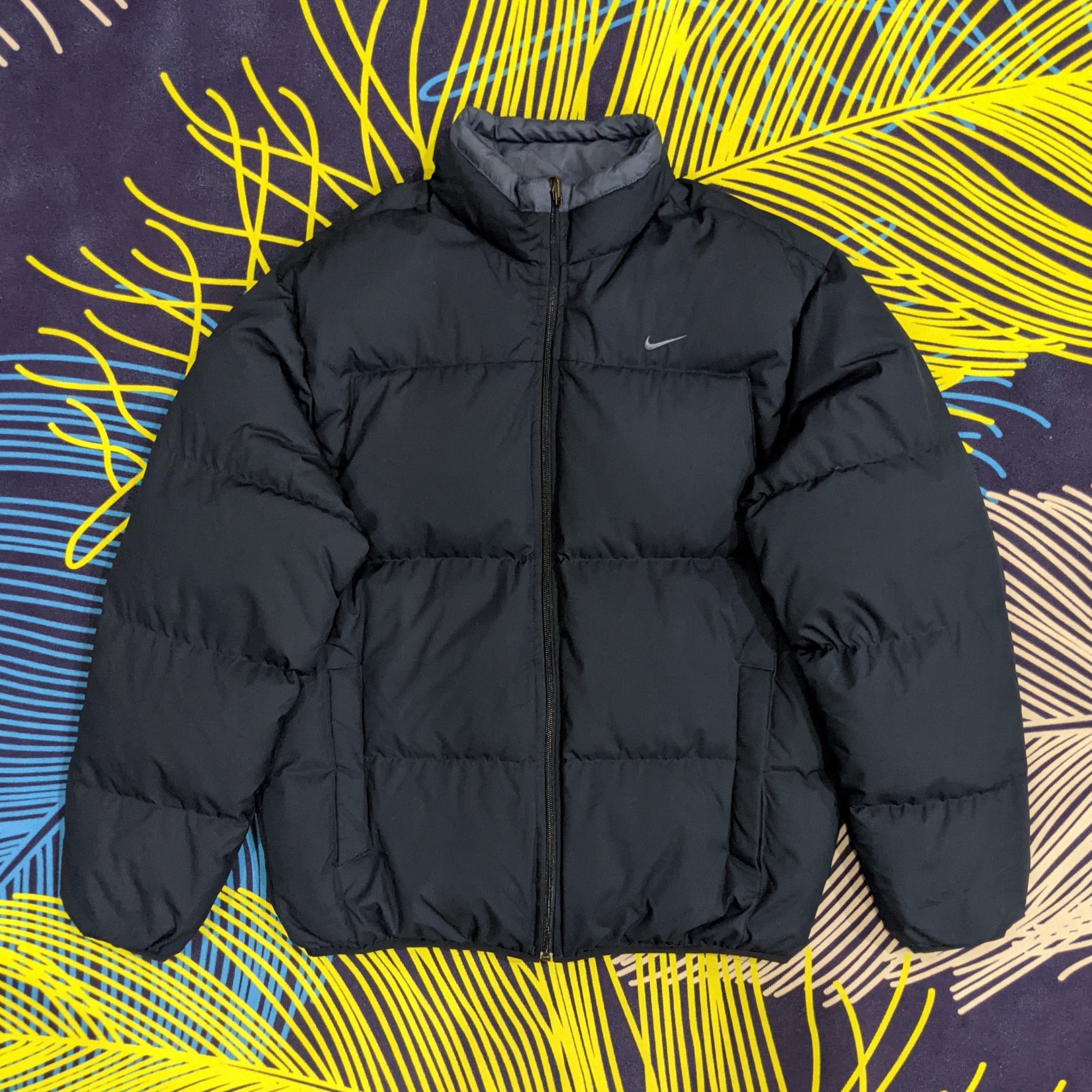 Nike Nike Small Swoosh Reversible Puffer Jacket Size US L / EU 52-54 / 3 - 1 Thumbnail