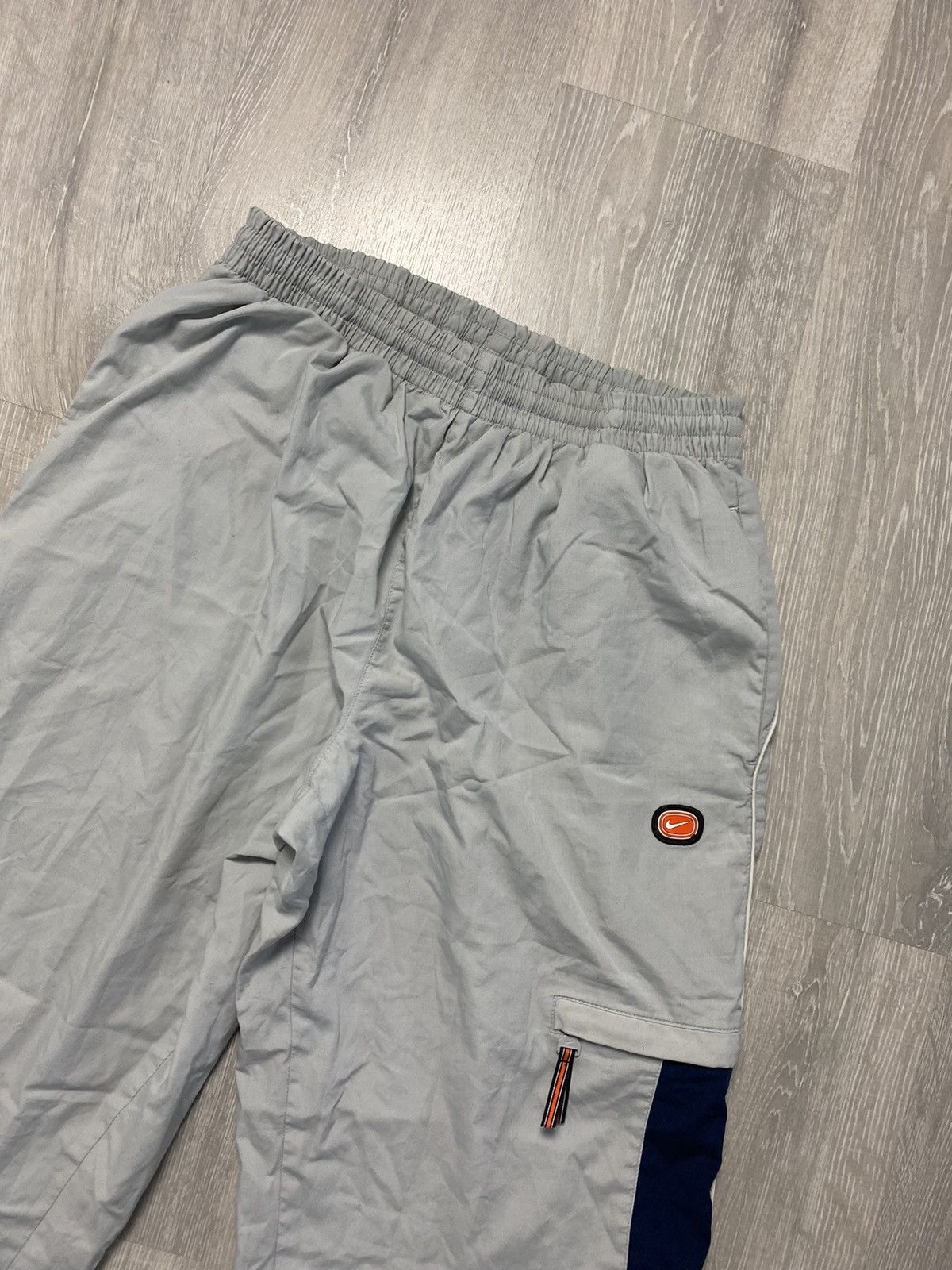 Nike × Vintage Nike vintage grey track pants small logo 2000s cargo Size US 28 / EU 44 - 2 Thumbnail