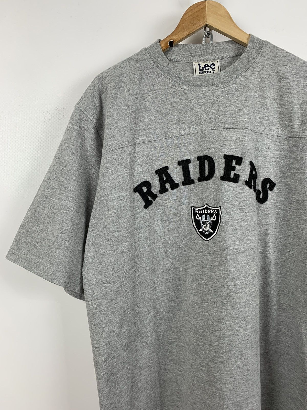 NFL 90s Vintage Lee Raiders Embroidered Logo T-Shirt Size US XL / EU 56 / 4 - 3 Thumbnail