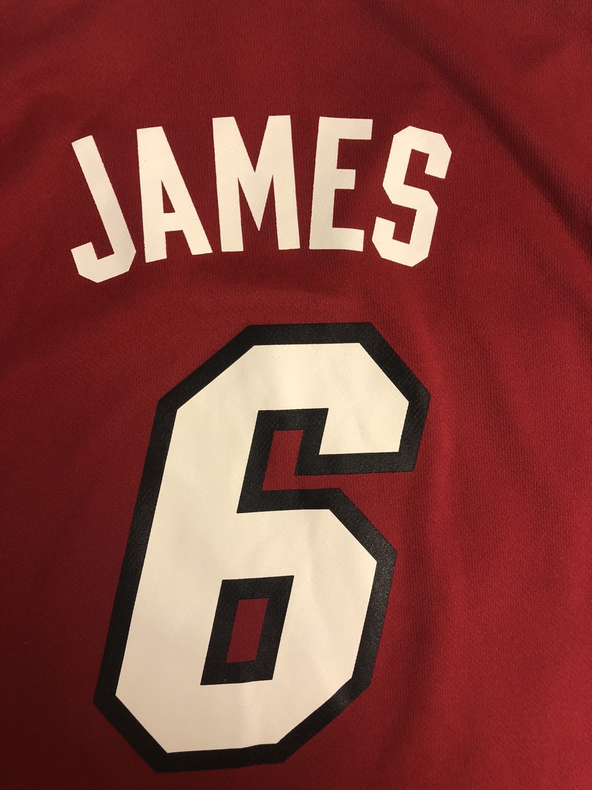 Adidas LEBRON JAMES #6 MIAMI HEAT ADIDAS NBA AWAY BASKETBALL JERSEY Size US S / EU 44-46 / 1 - 3 Thumbnail