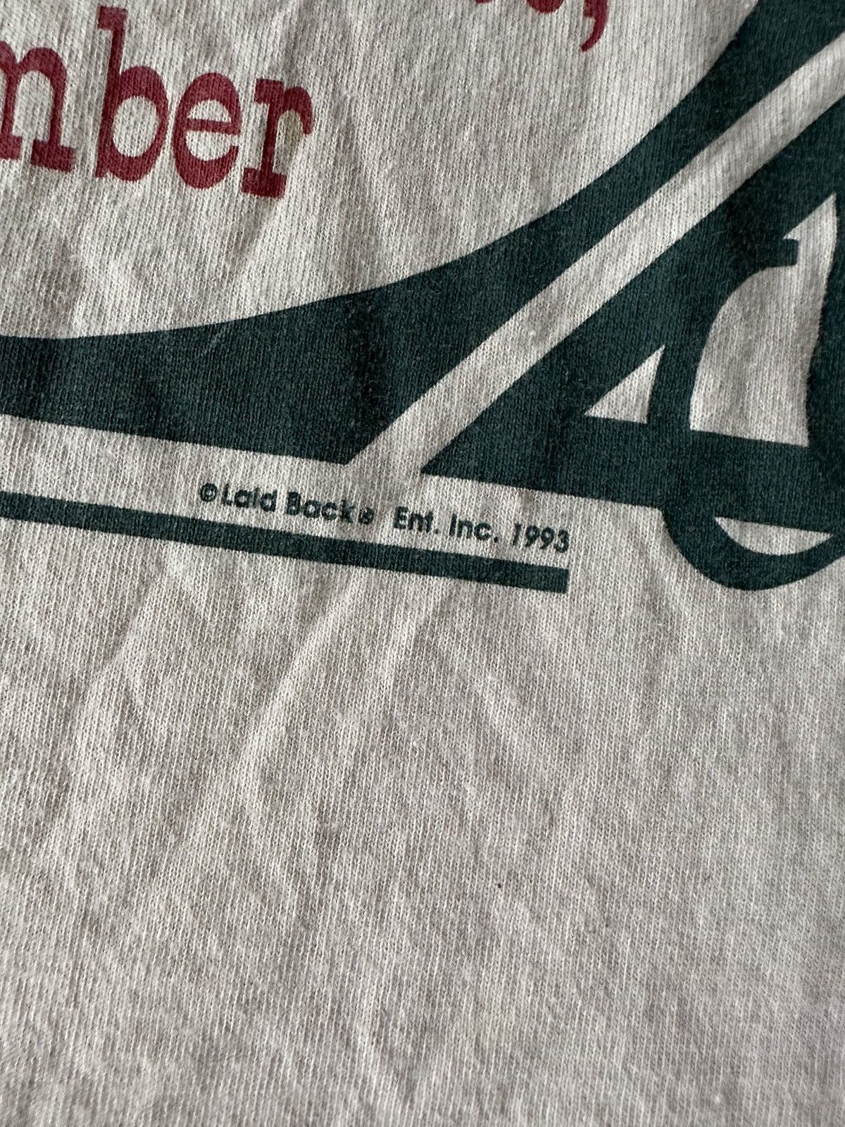 Vintage Vintage 1993 “Antique Person” T-Shirt Size L Size US L / EU 52-54 / 3 - 3 Thumbnail