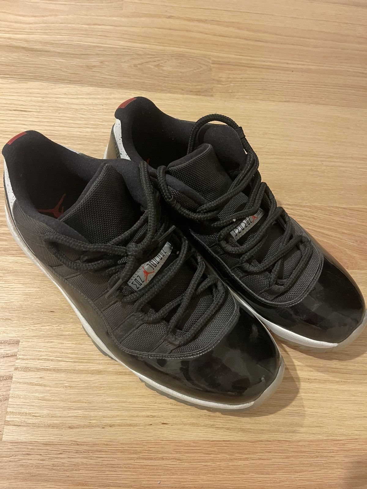 Jordan Brand Air Jordan Retro 11 Low “Infrared” Size US 11 / EU 44 - 2 Thumbnail