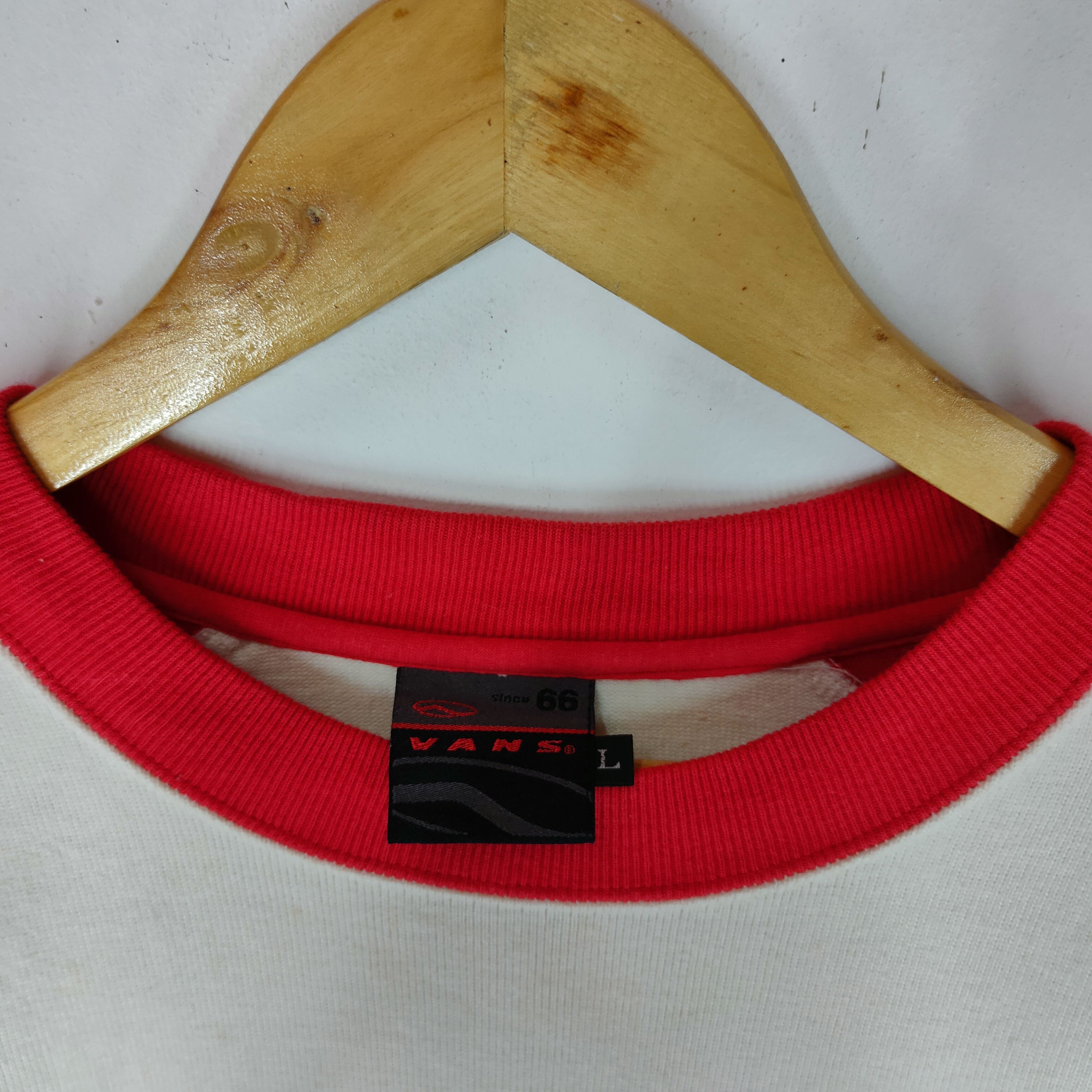 Vans Vintage VANS 1966 Spellout Single Pocket Backhit Sweatshirt Size US L / EU 52-54 / 3 - 5 Thumbnail
