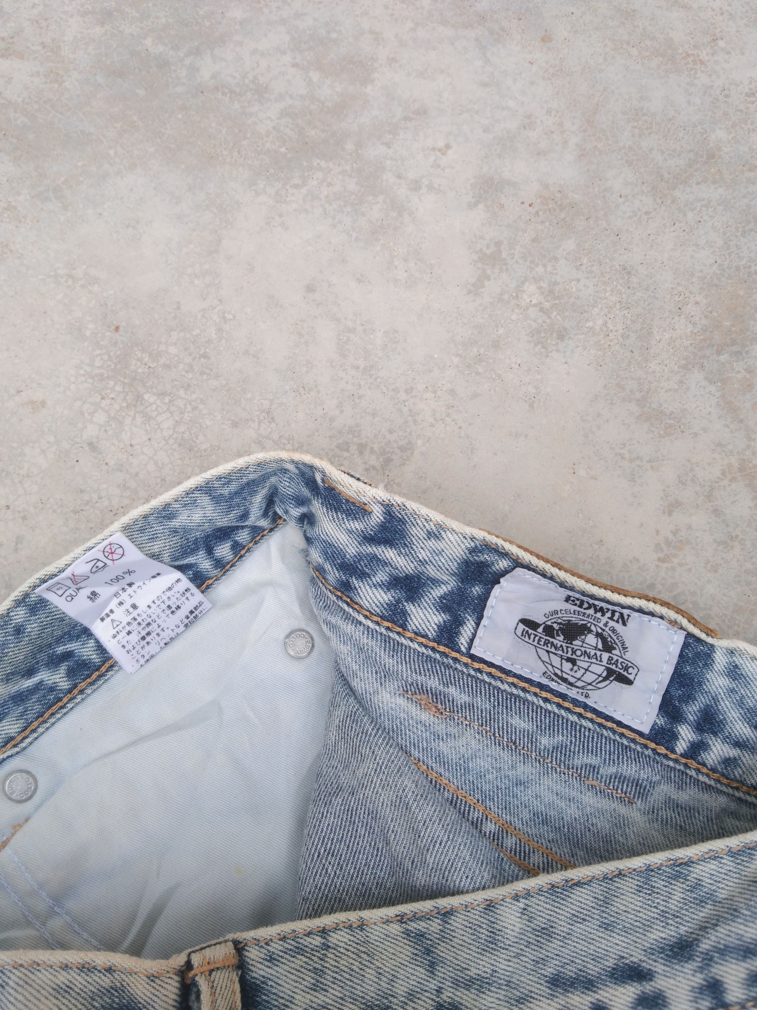 Japanese Brand Vintage Acid Blue Wash Edwin Relaxed Fit Jeans 32x31 Size US 32 / EU 48 - 6 Thumbnail