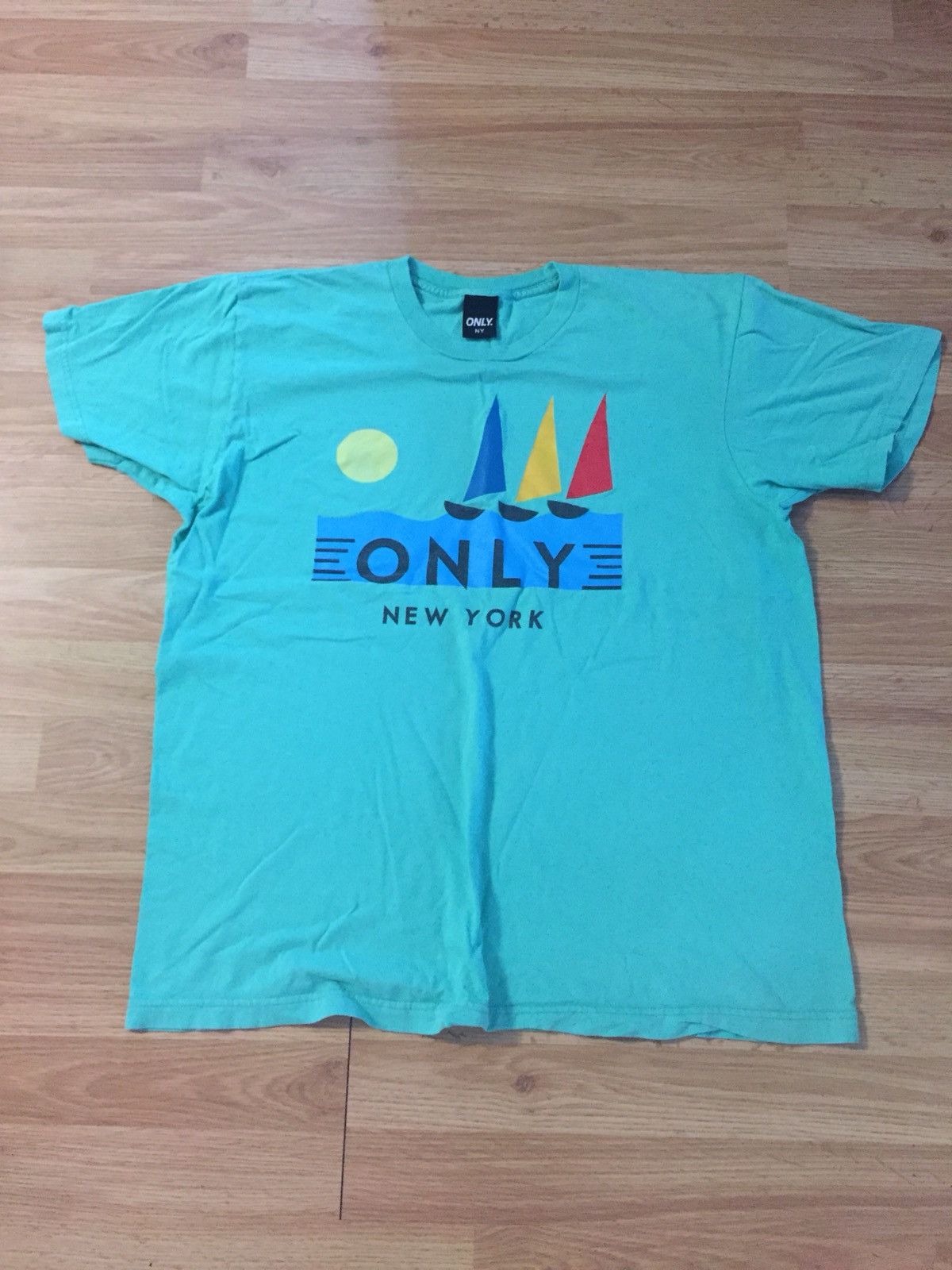 Only NY ONLY NY Deli and Grocery Series Florist Shop TShirt XL 