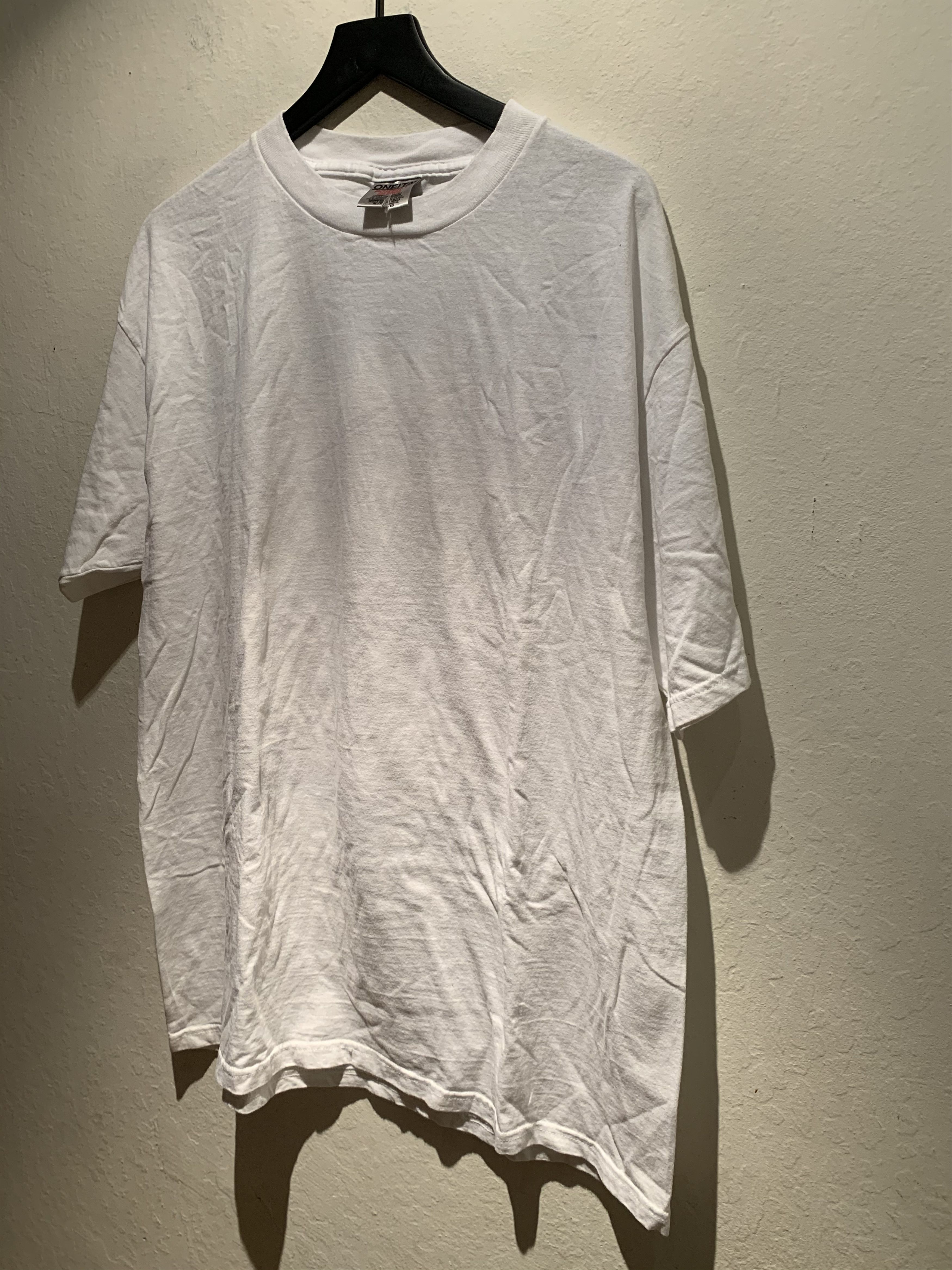 Other *RARE* Vintage 80’s Jesus Christ Sagrado Corazon Art T-Shirt Size US XL / EU 56 / 4 - 4 Thumbnail