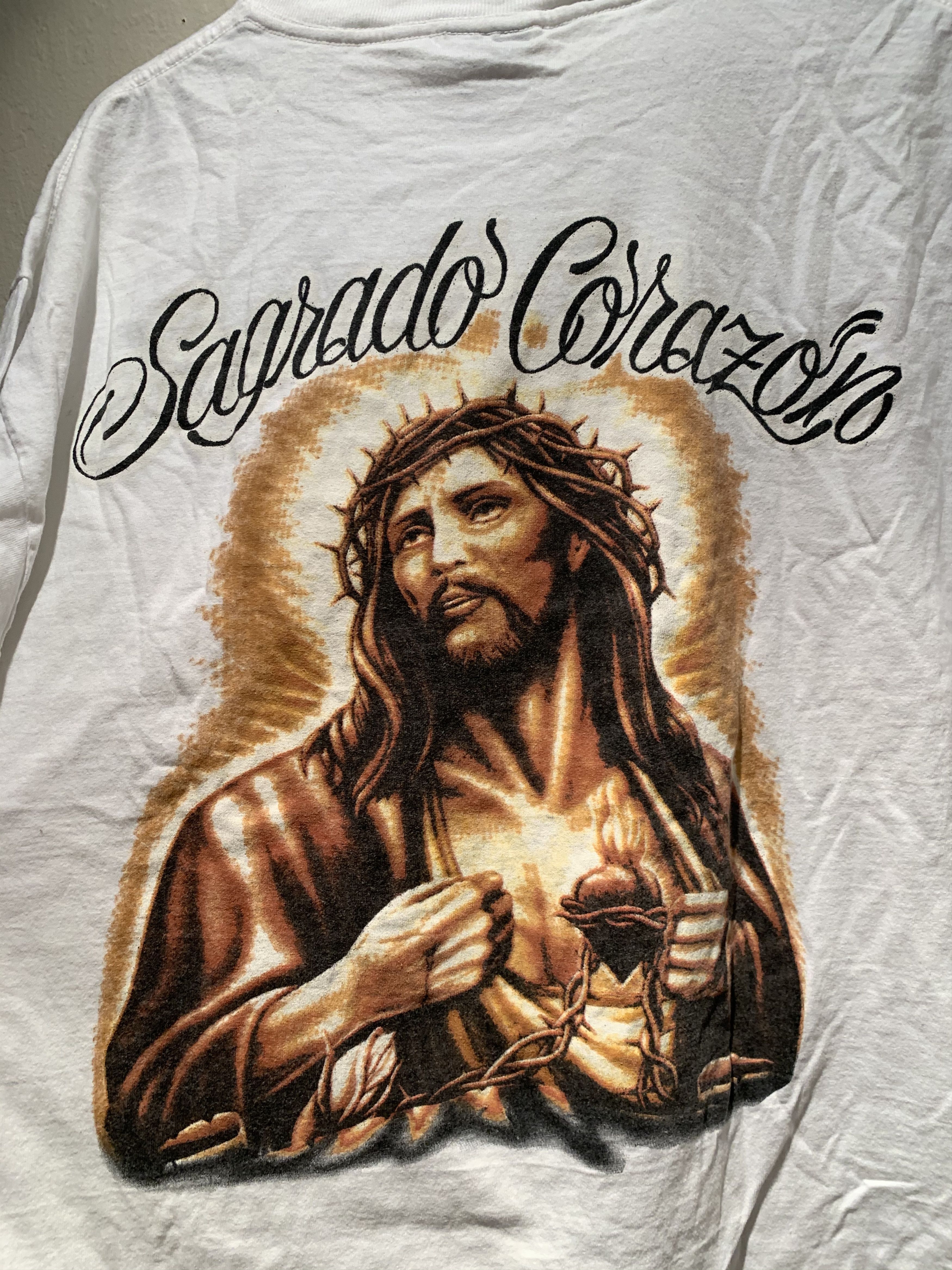 Other *RARE* Vintage 80’s Jesus Christ Sagrado Corazon Art T-Shirt Size US XL / EU 56 / 4 - 2 Thumbnail