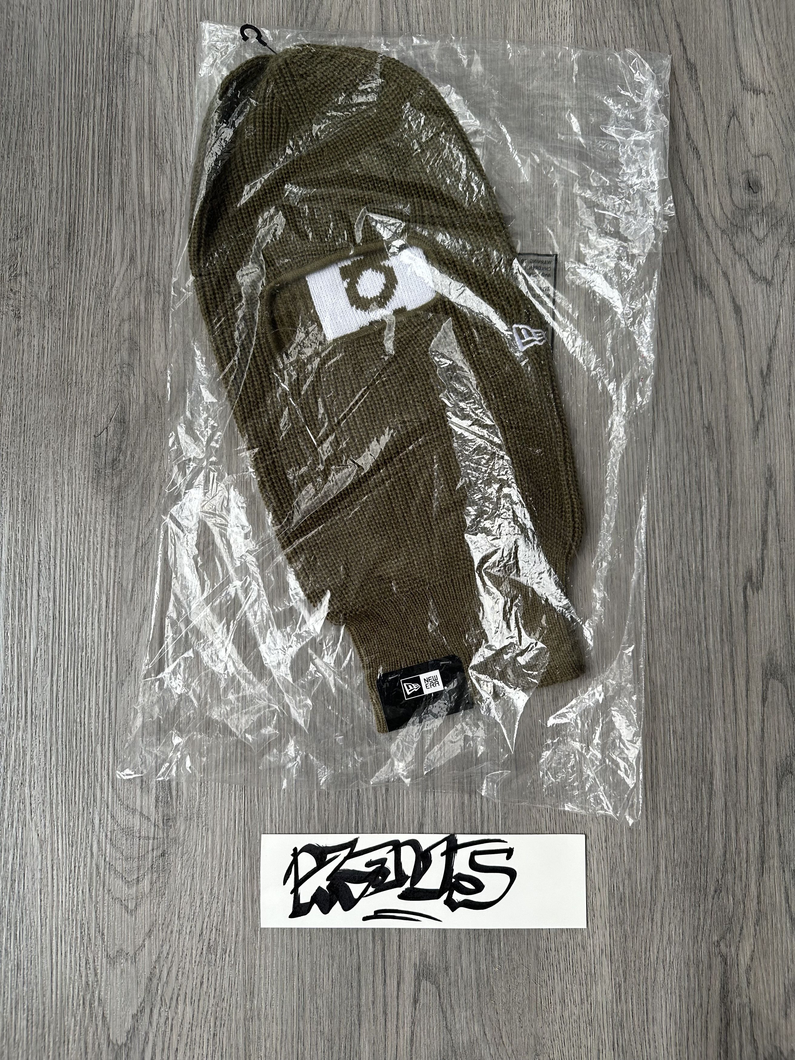 New Era × Supreme Supreme New Era Olive Balaclava FW20 Size ONE SIZE - 2 Thumbnail