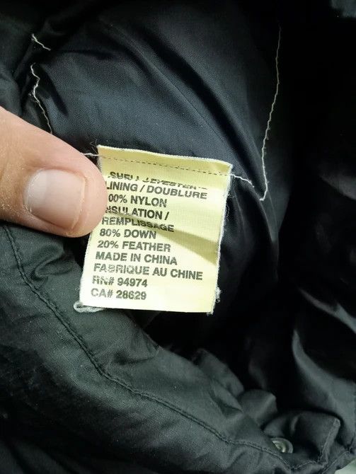 Stussy Distressed Stussy nuptse Down Jacket Size US L / EU 52-54 / 3 - 18 Thumbnail