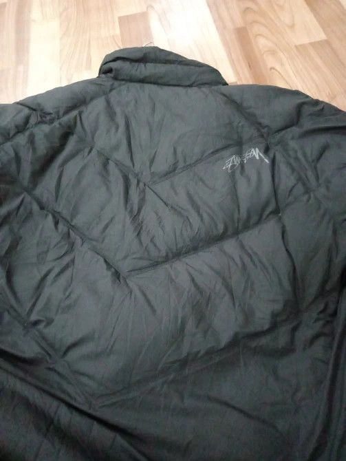 Stussy Distressed Stussy nuptse Down Jacket Size US L / EU 52-54 / 3 - 8 Thumbnail