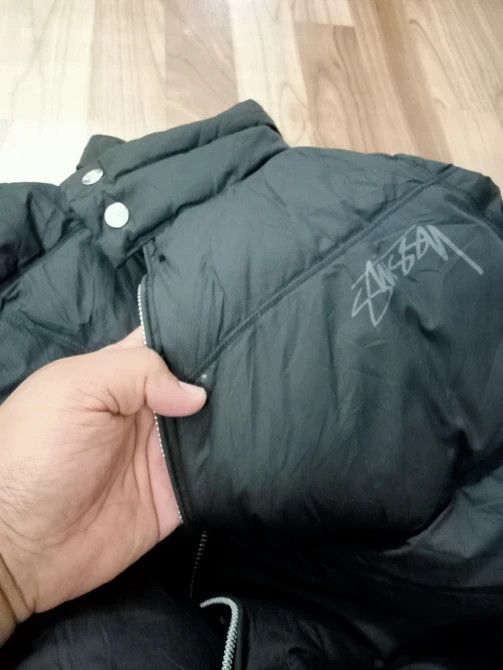 Stussy Distressed Stussy nuptse Down Jacket Size US L / EU 52-54 / 3 - 12 Thumbnail