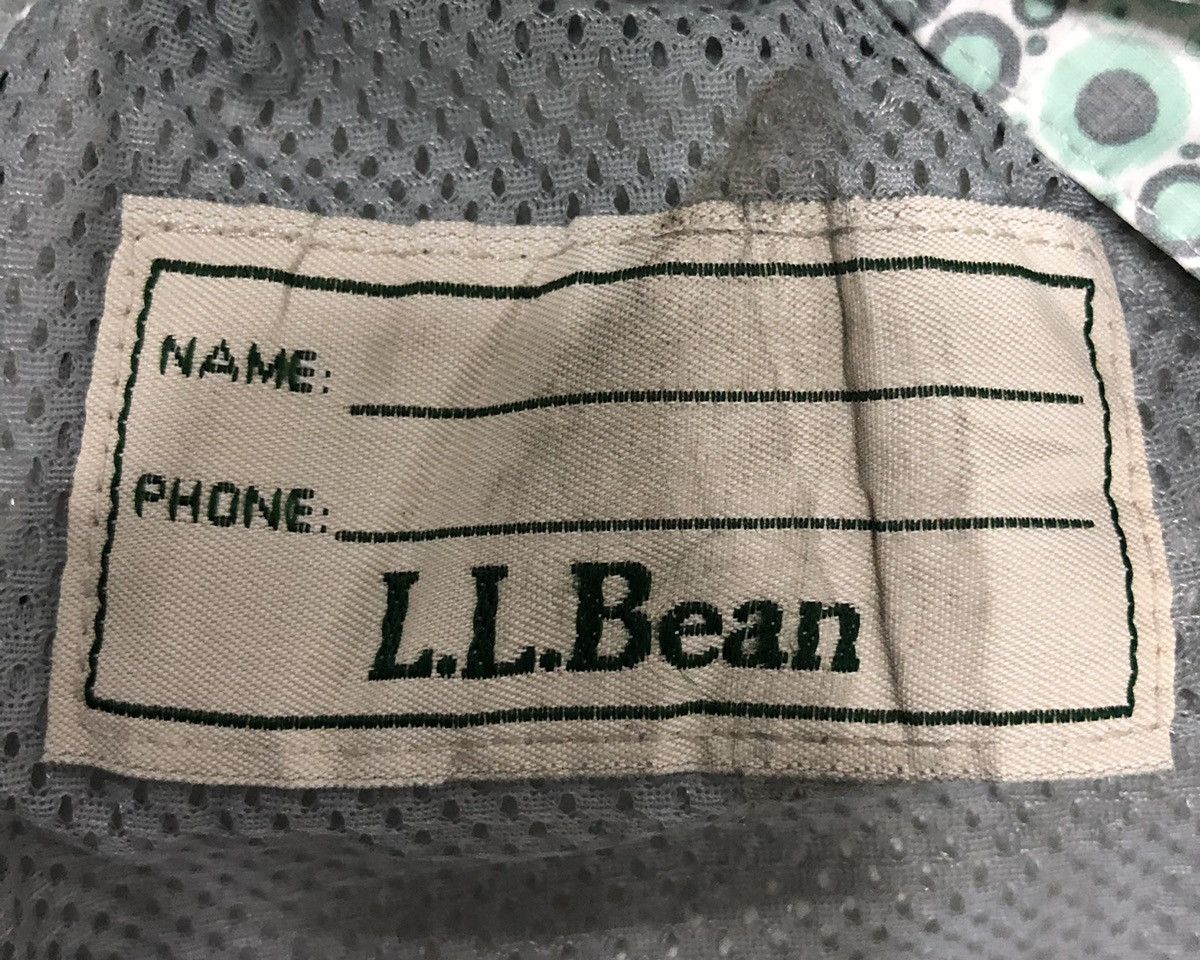 L.L. Bean L.L.Bean 100% NYLON EXCLUSIVE OF TRIMS Size US M / EU 48-50 / 2 - 15 Thumbnail