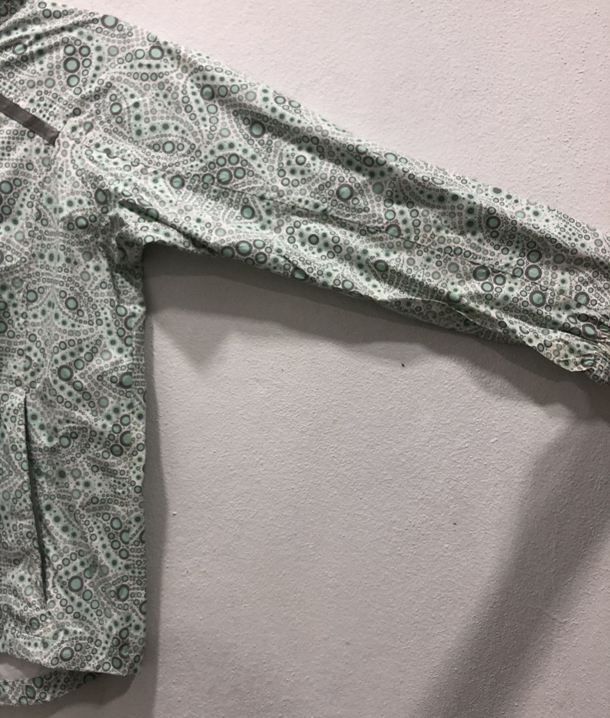 L.L. Bean L.L.Bean 100% NYLON EXCLUSIVE OF TRIMS Size US M / EU 48-50 / 2 - 5 Thumbnail