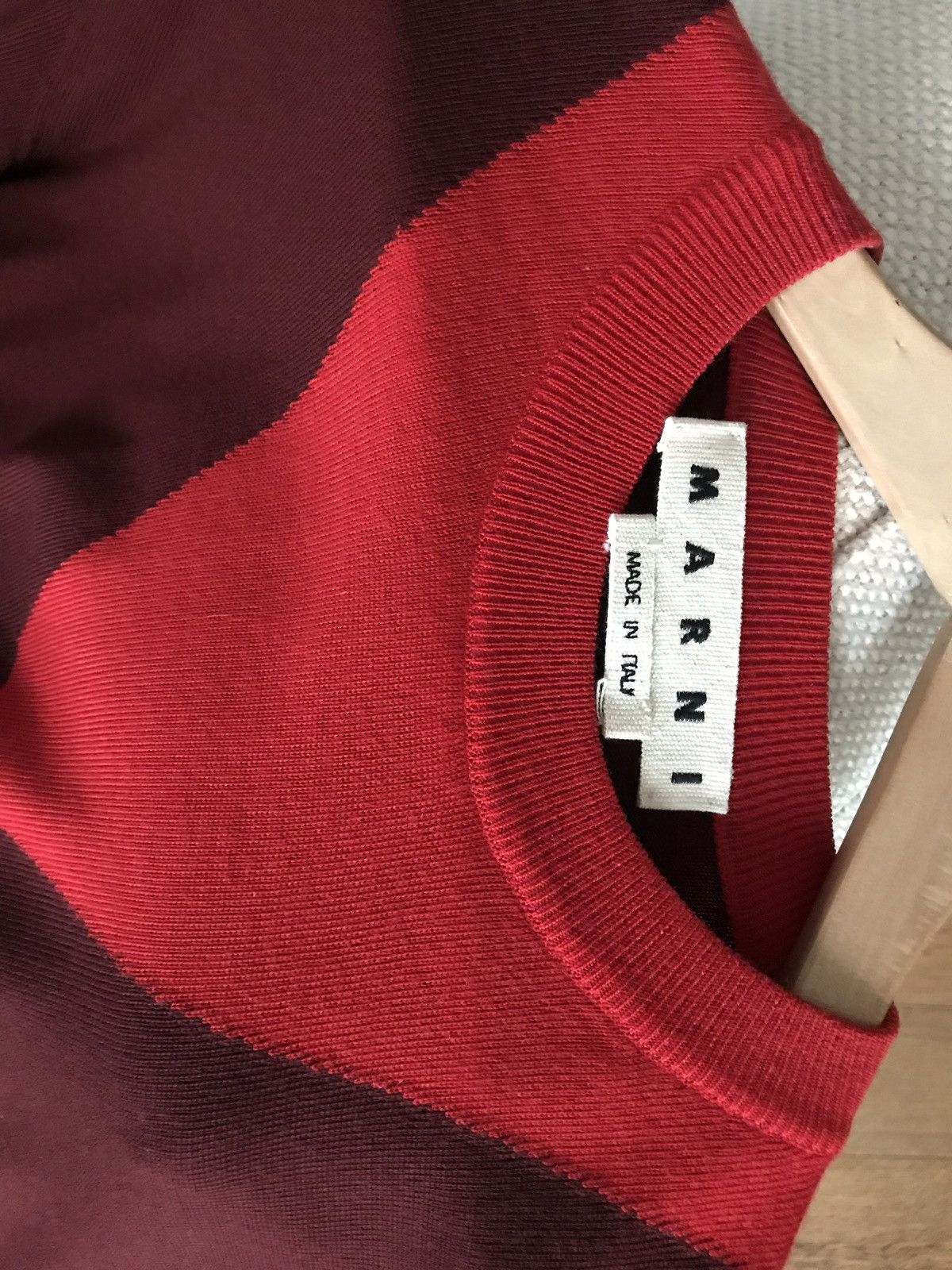 Marni Marni paneled sweater in red 48(M) Size US M / EU 48-50 / 2 - 4 Thumbnail