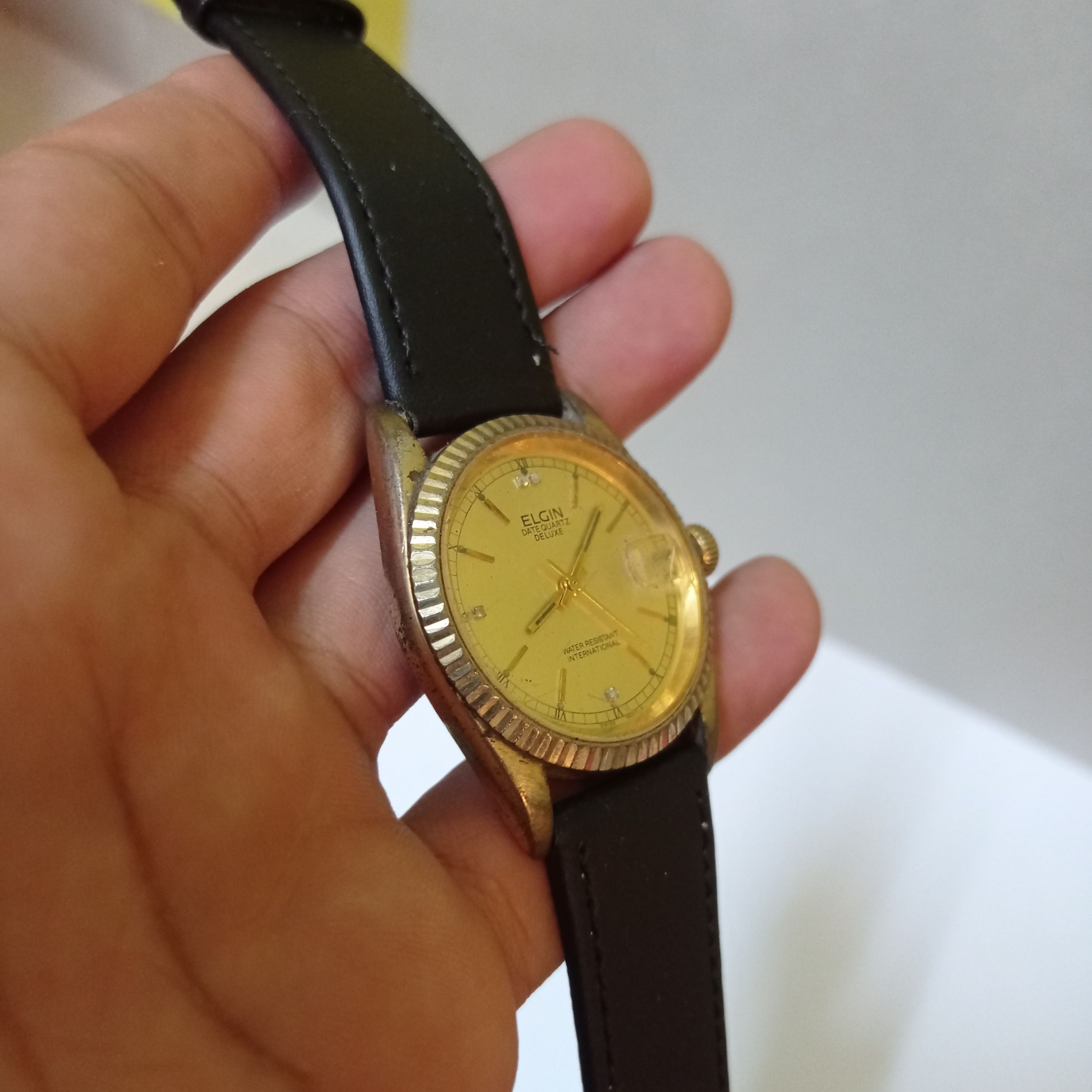 Elgin National Watch Company × Vintage Retro ELGIN "DATE QUARTZ DELUXE" OLD WATCH Size ONE SIZE - 9 Thumbnail