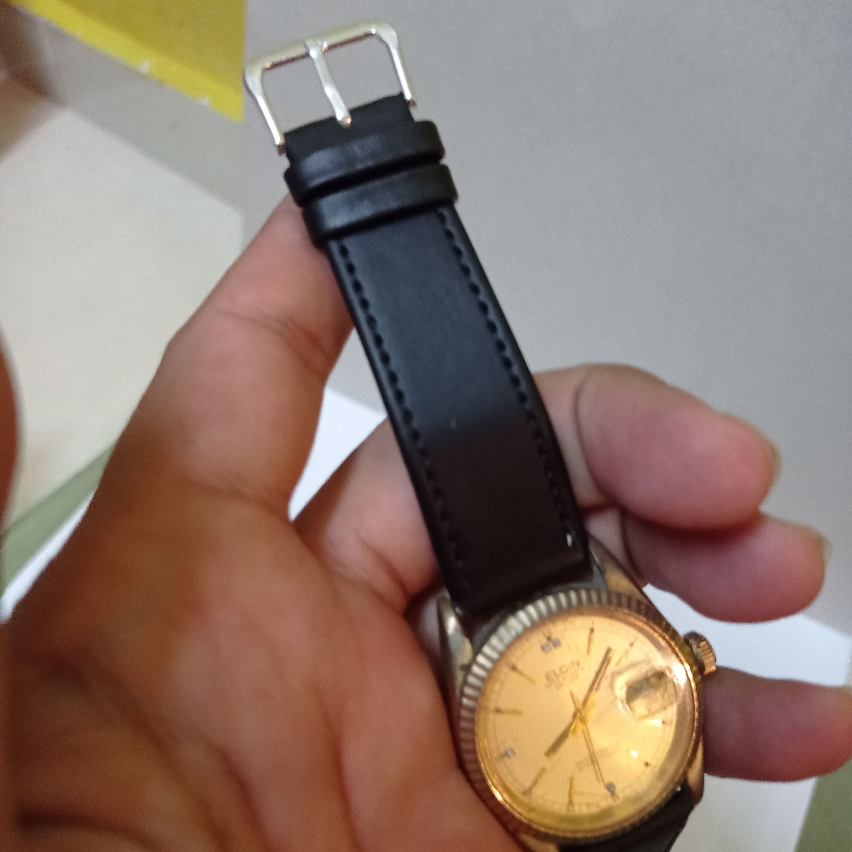 Elgin National Watch Company × Vintage Retro ELGIN "DATE QUARTZ DELUXE" OLD WATCH Size ONE SIZE - 10 Thumbnail