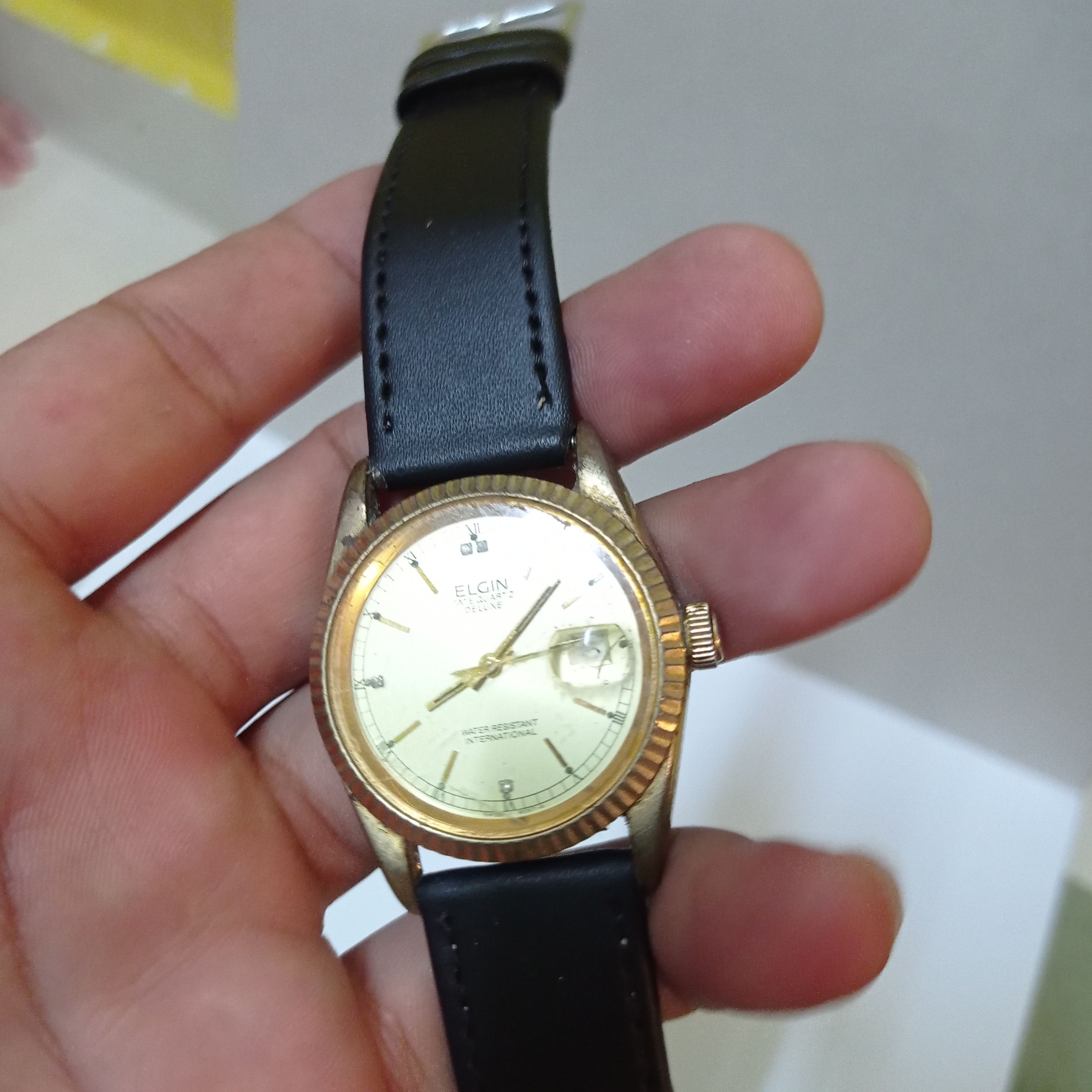 Elgin National Watch Company × Vintage Retro ELGIN "DATE QUARTZ DELUXE" OLD WATCH Size ONE SIZE - 8 Thumbnail