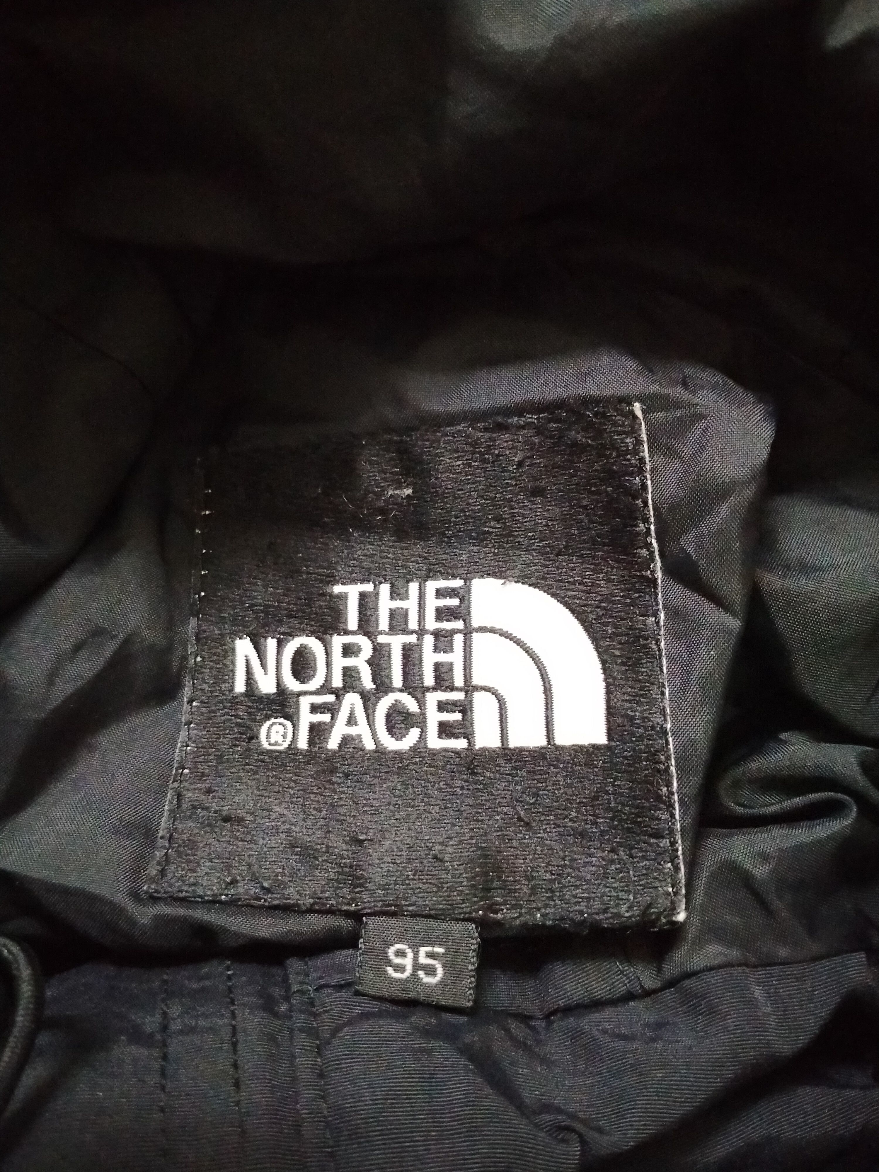 The North Face × Vintage TNF BLACK JACKET HOODIE MULTI POCKET Size US M / EU 48-50 / 2 - 11 Thumbnail
