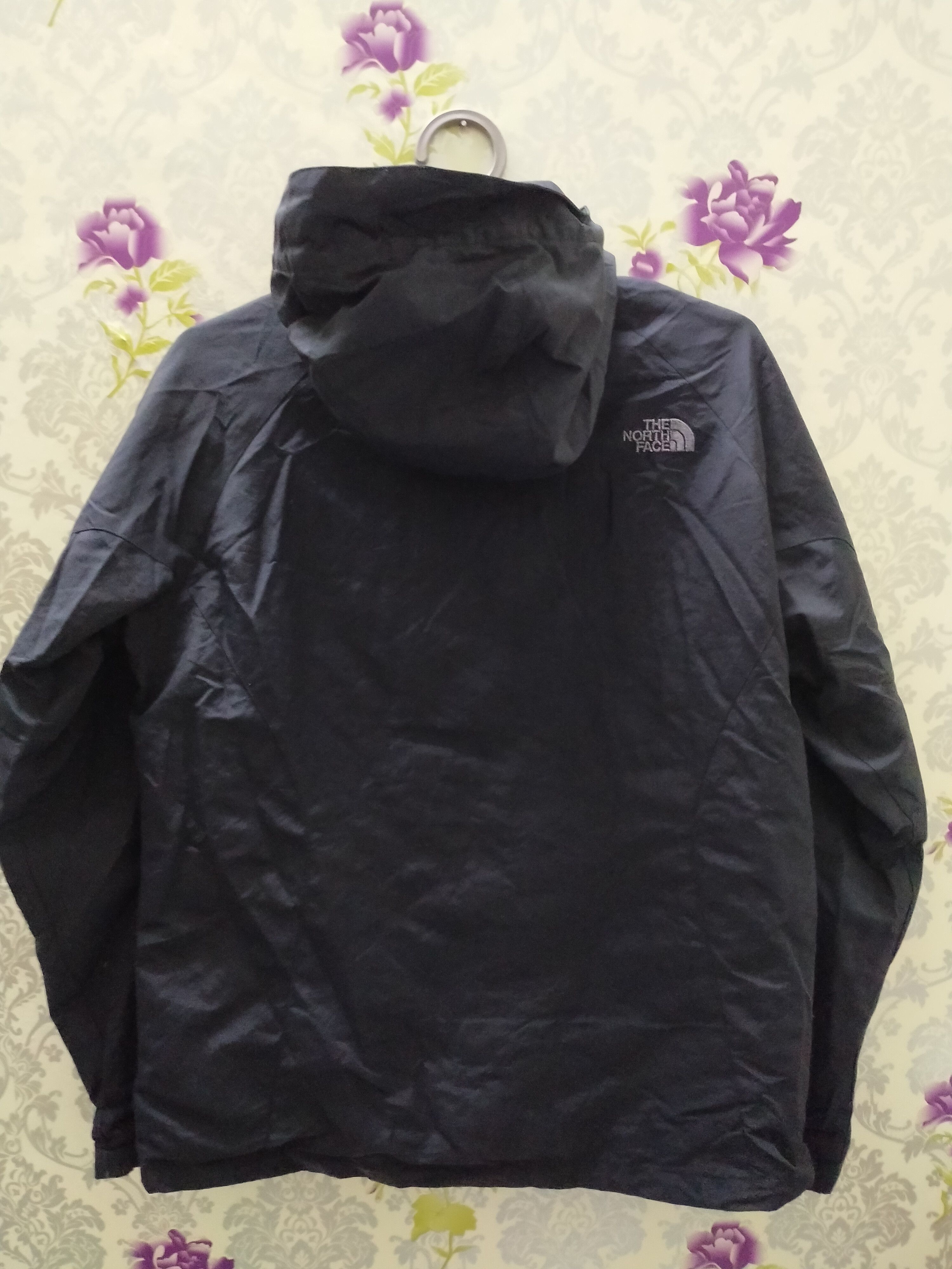 The North Face × Vintage TNF BLACK JACKET HOODIE MULTI POCKET Size US M / EU 48-50 / 2 - 6 Thumbnail