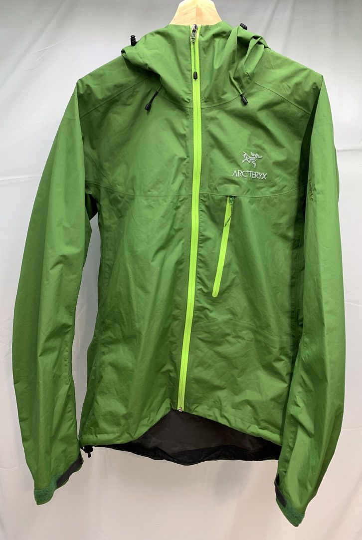 Arc'Teryx ARCTERYX Alpha SL Green Gore Tex Waterproof Jacket | Grailed