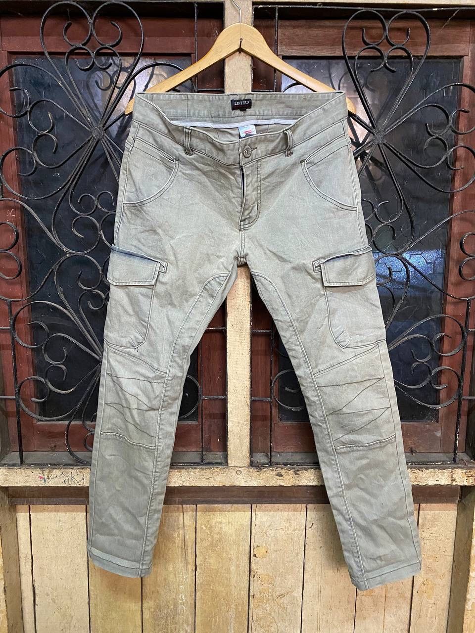 Other Limited Jeans Republic Size US 34 / EU 50 - 1 Thumbnail