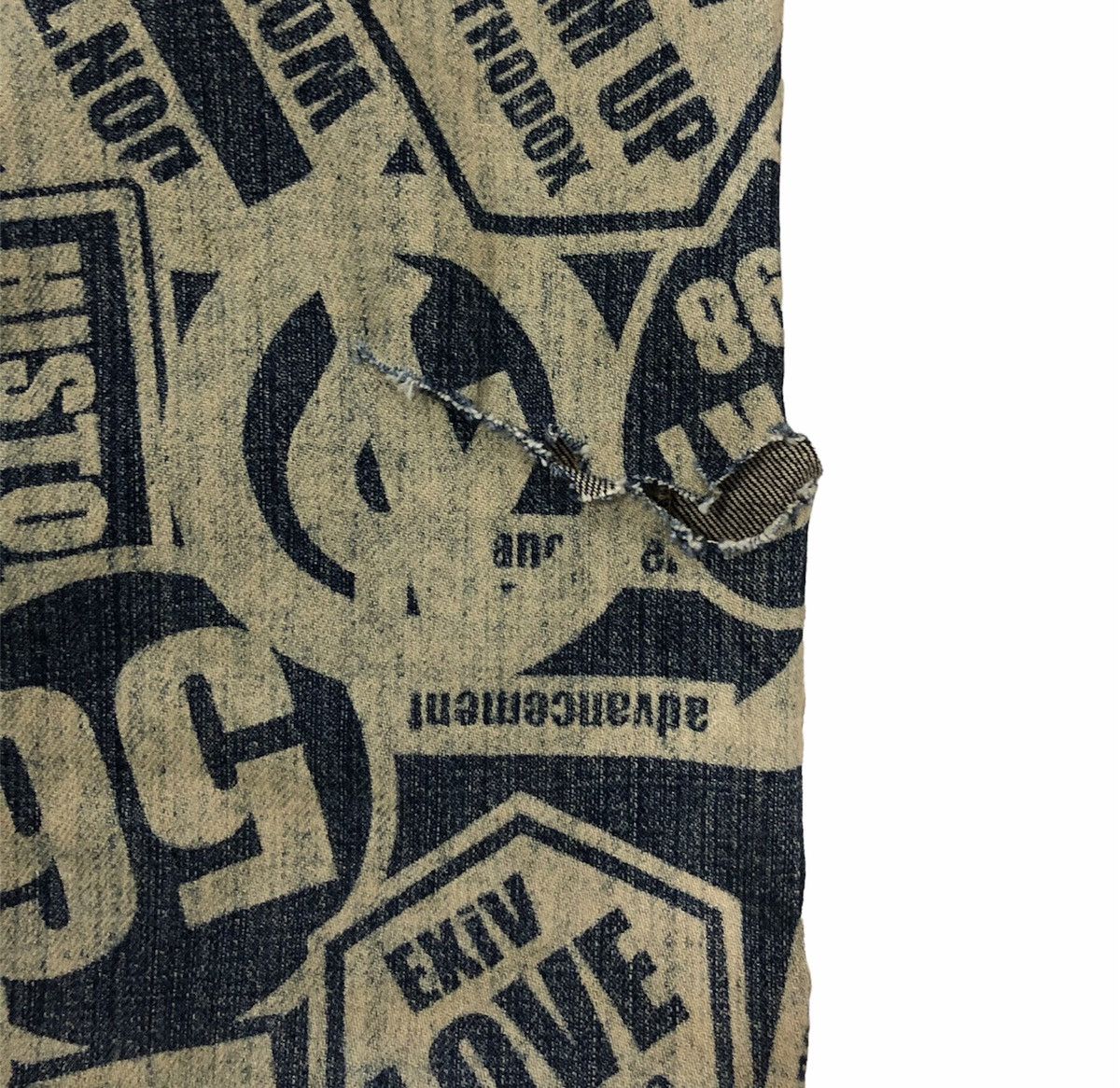 If Six Was Nine CO&LU SINCE 1998 LEGITIMATE DENIM PANTS Size US 32 / EU 48 - 13 Thumbnail
