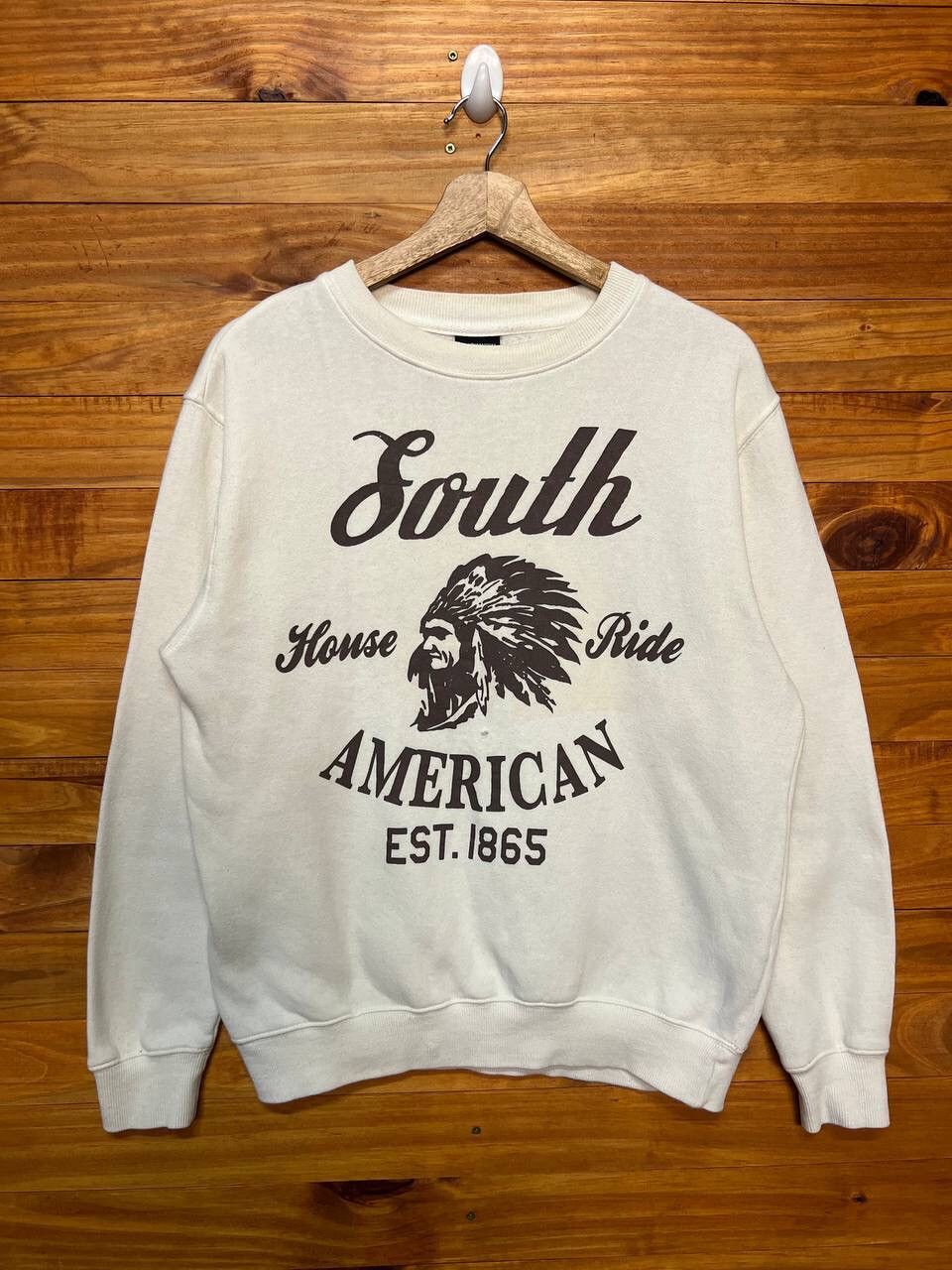 image of Vintage Red Indian South American Sweatshirt in White, Men's (Size Medium)