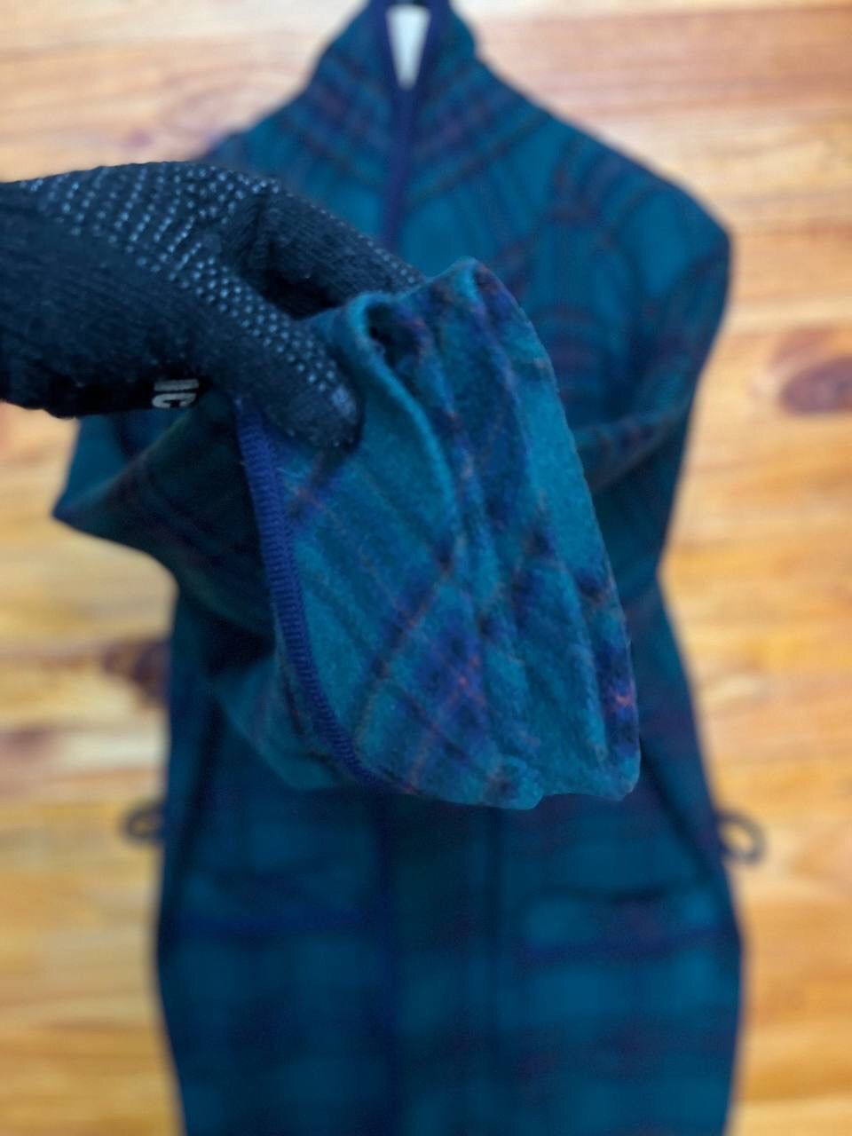 Pierre Balmain PIERRE BALMAIN VENT VERT WOOL PLAID GROOM ROBE Size US M / EU 48-50 / 2 - 6 Thumbnail