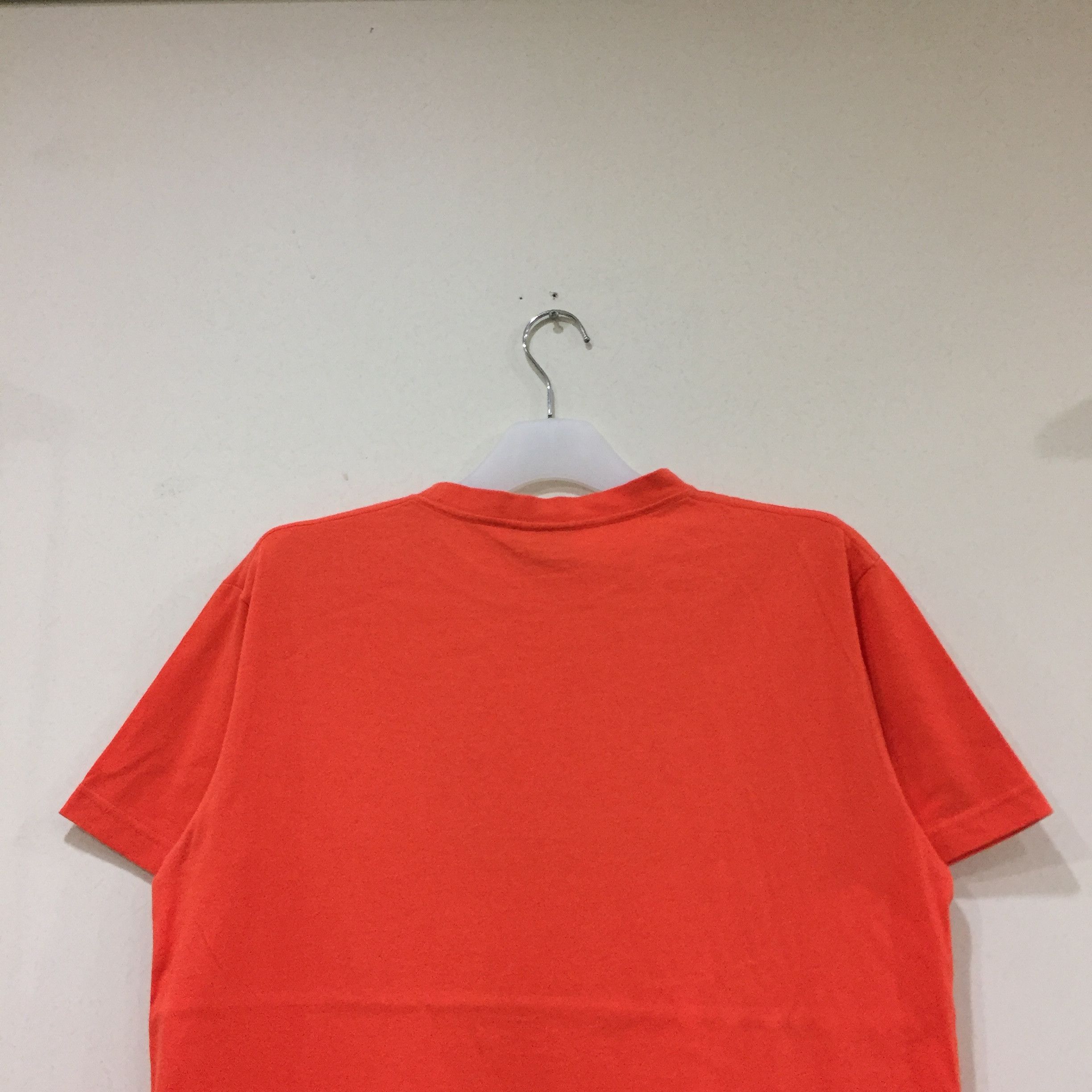 Helly Hansen HELLY HANSEN t shirt spell out big logo.. simple design.. Size US M / EU 48-50 / 2 - 7 Thumbnail