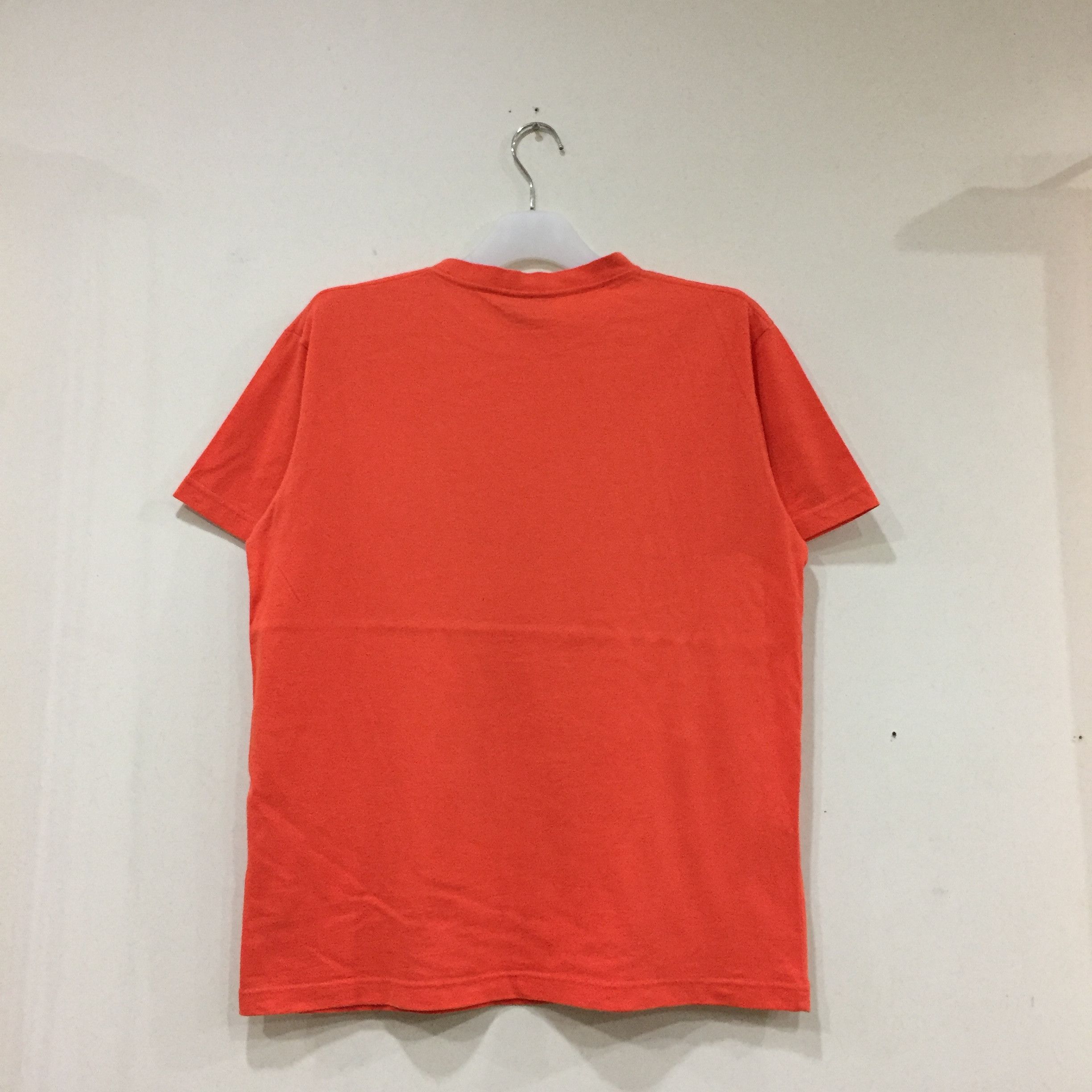 Helly Hansen HELLY HANSEN t shirt spell out big logo.. simple design.. Size US M / EU 48-50 / 2 - 6 Thumbnail