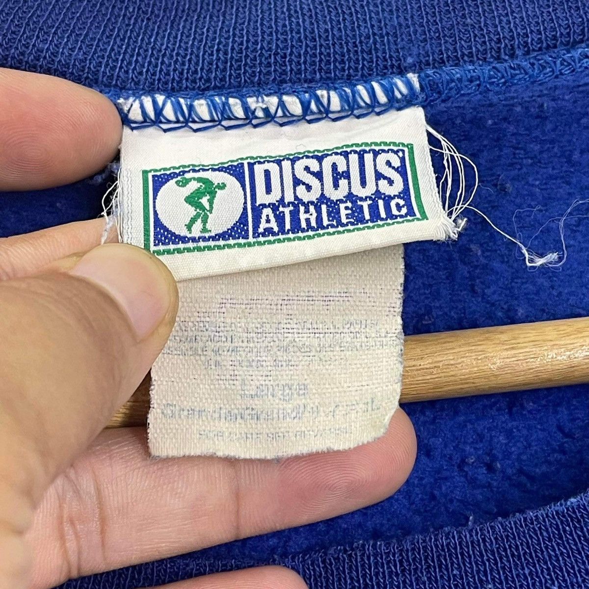 Russell Athletic Vintage 90’s Discus Athletic Plain Crewneck Sweatshirt Size US L / EU 52-54 / 3 - 8 Thumbnail