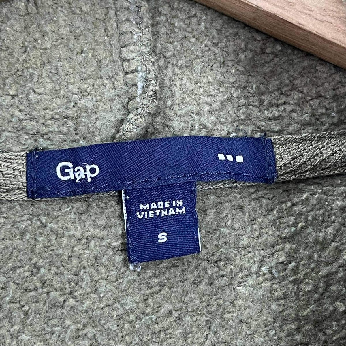 Gap Gap Big Logo Embroidered Zipper Hoodies Size S Size US S / EU 44-46 / 1 - 8 Thumbnail