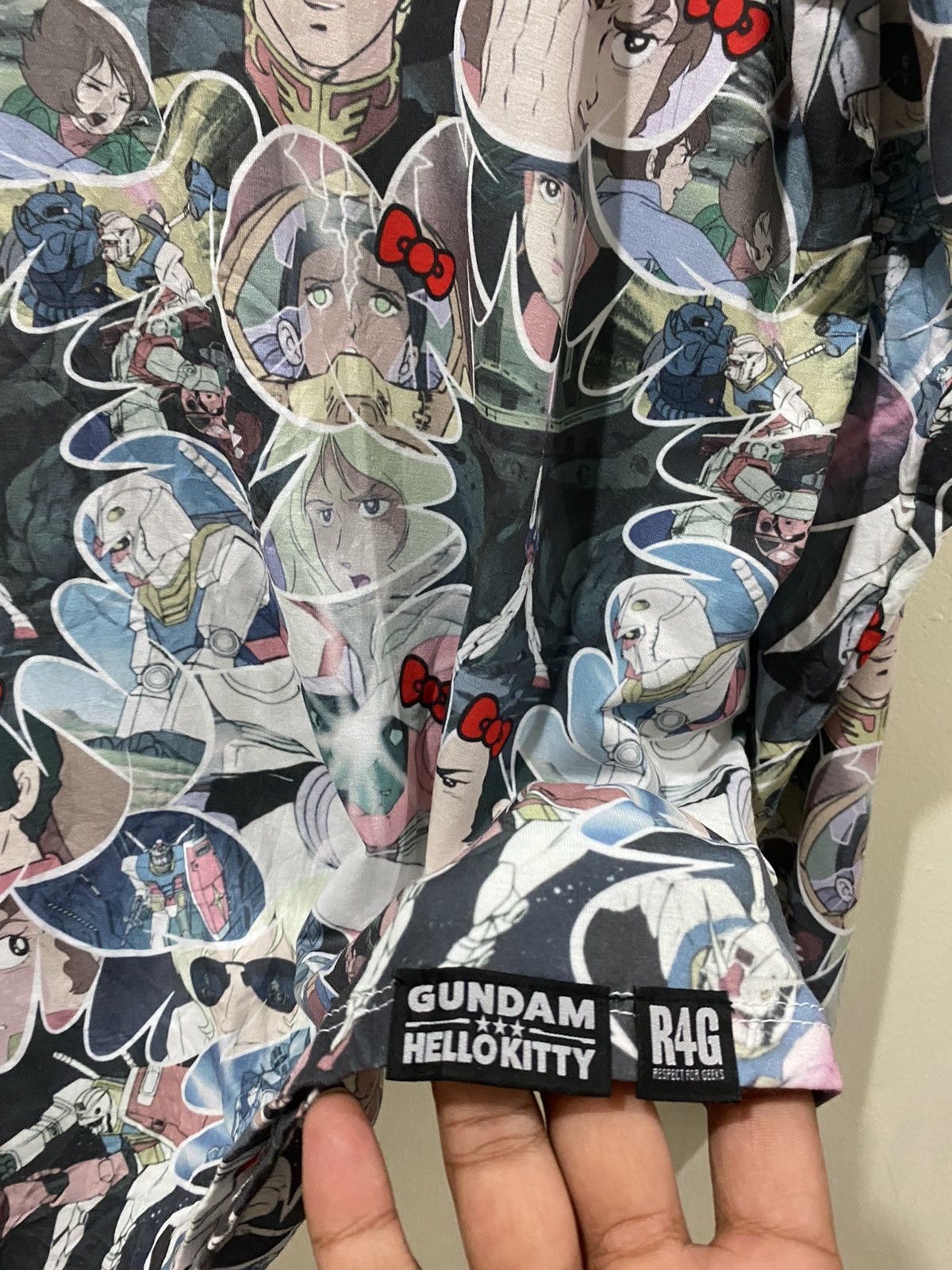 Cartoon Network × Japanese Brand Gundam X Hello Kitty Over Printed Polyester Longsleeve Size US L / EU 52-54 / 3 - 5 Thumbnail