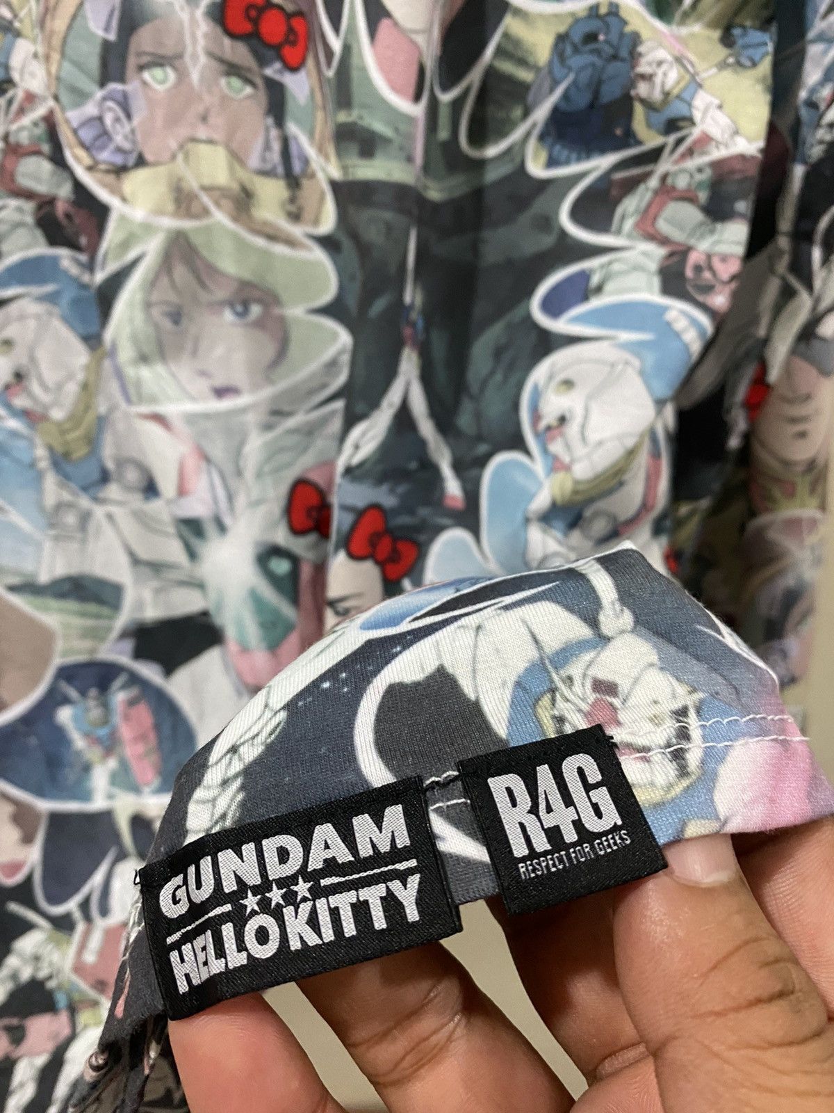 Cartoon Network × Japanese Brand Gundam X Hello Kitty Over Printed Polyester Longsleeve Size US L / EU 52-54 / 3 - 6 Thumbnail