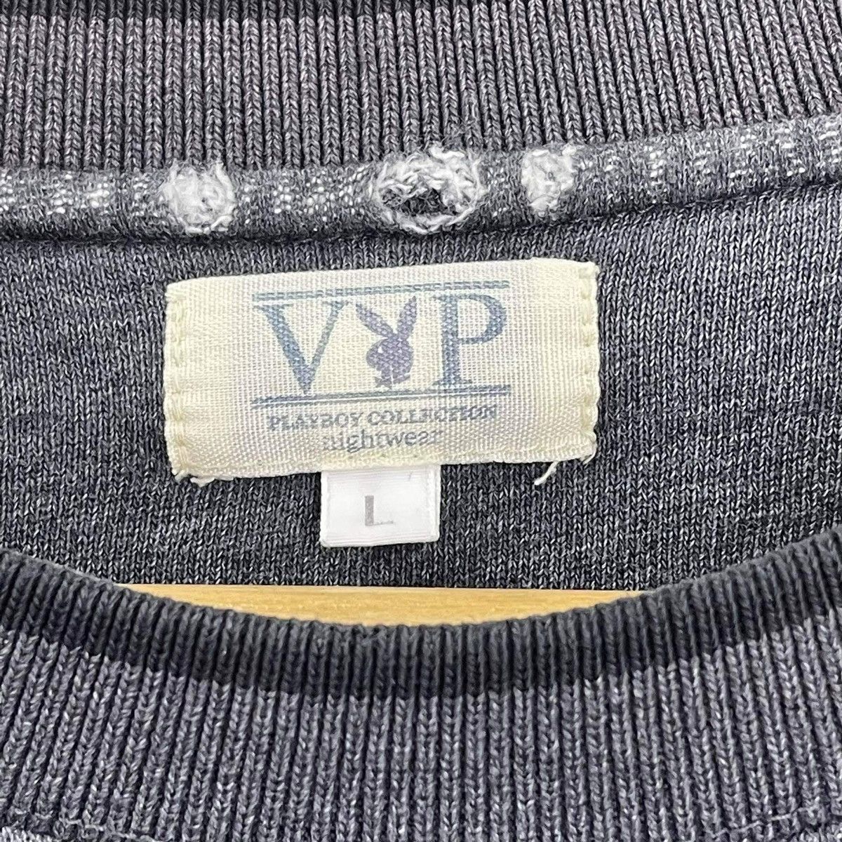 Playboy Vintage Playboy VIP Big Logo Crewneck Sweatshirt Baggy Size US M / EU 48-50 / 2 - 11 Thumbnail