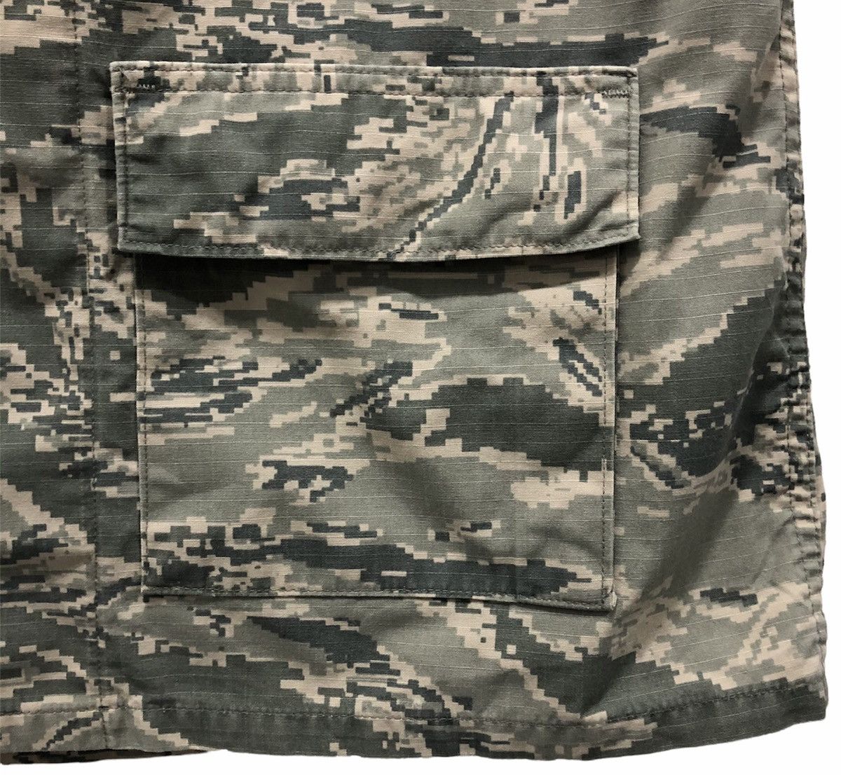 Vintage Vintage US Army digital Camouflage Field Jacket Size US M / EU 48-50 / 2 - 8 Thumbnail