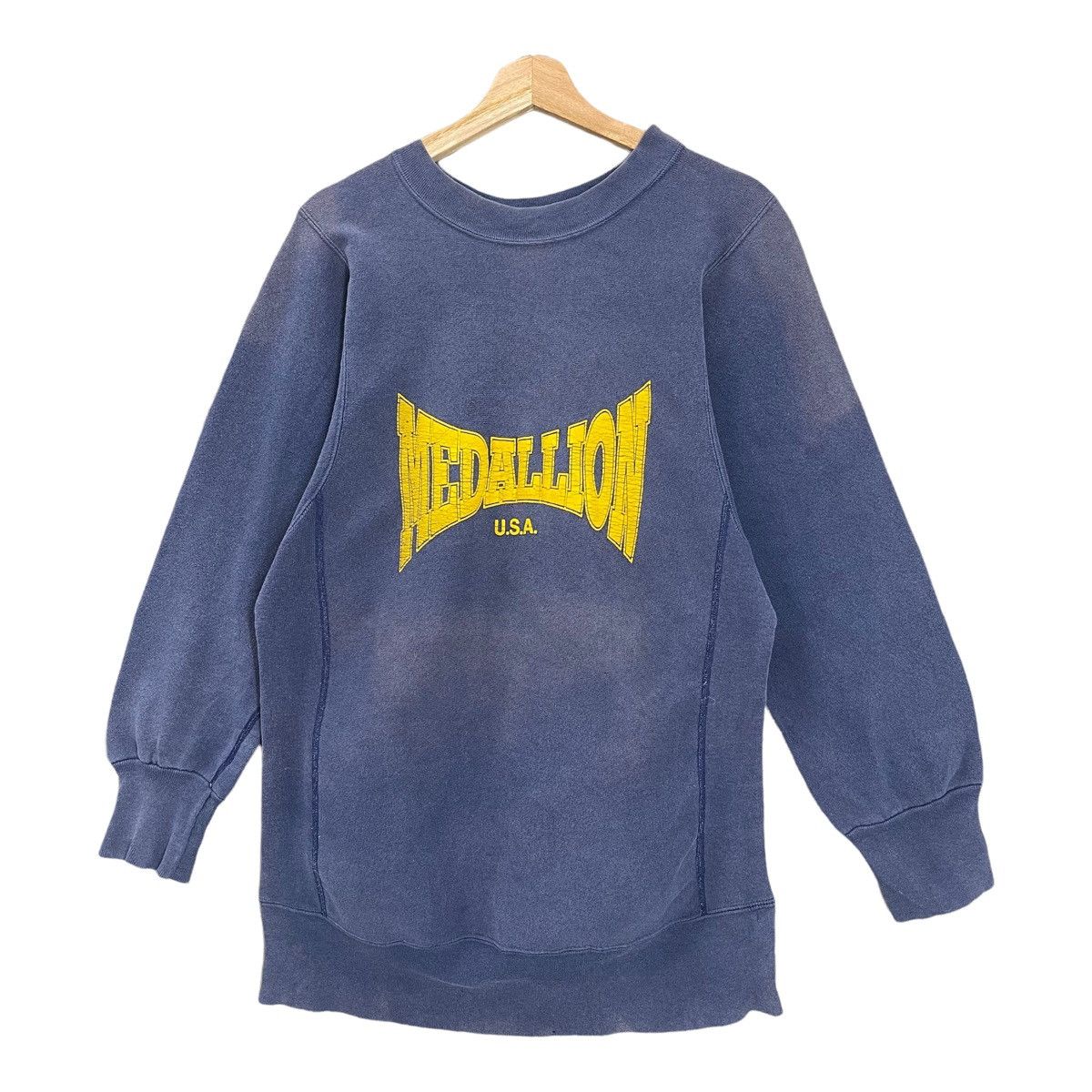 Vintage 90s Medallion Usa Big Logo Crewneck Sweatshirt Size M Size US M / EU 48-50 / 2 - 3 Thumbnail