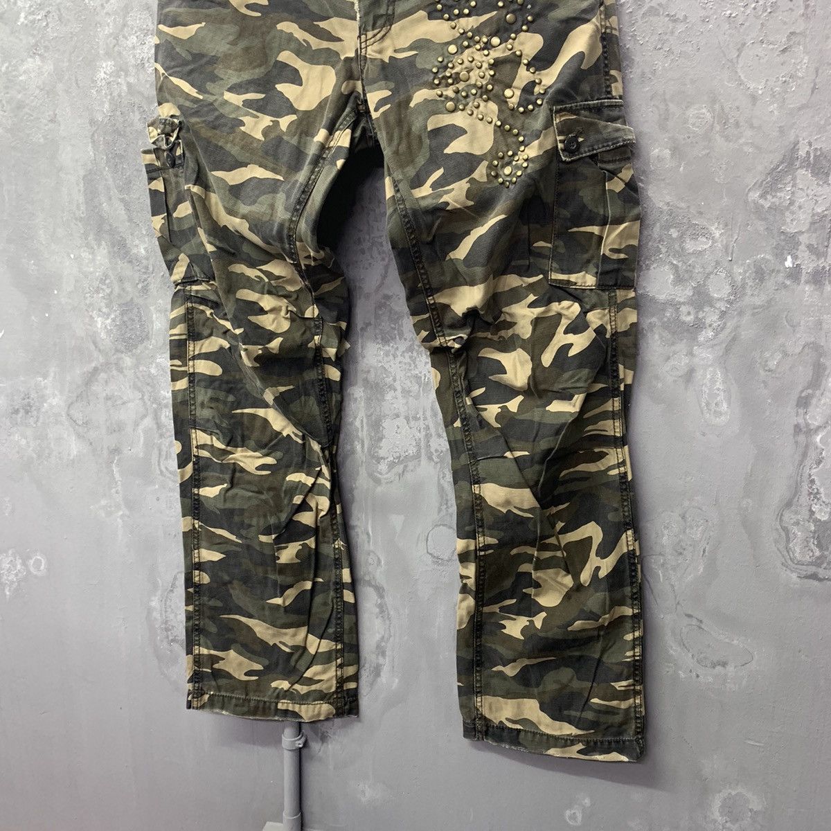 Oshkosh Circle Spikes camo Design Cargo Pants Size US 31 - 5 Thumbnail