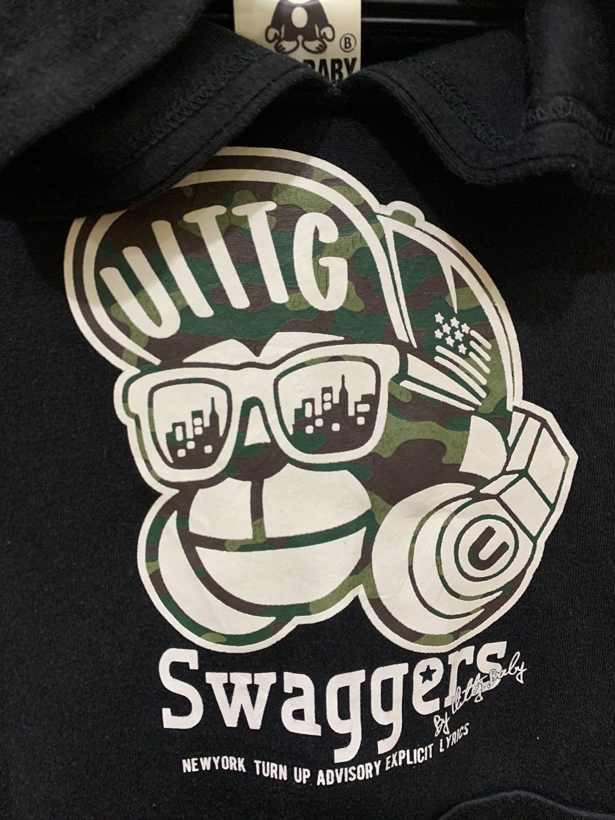 Japanese Brand × Vintage Uittg baby hoodie sweatshirt Big Print saiz M Size US M / EU 48-50 / 2 - 8 Thumbnail