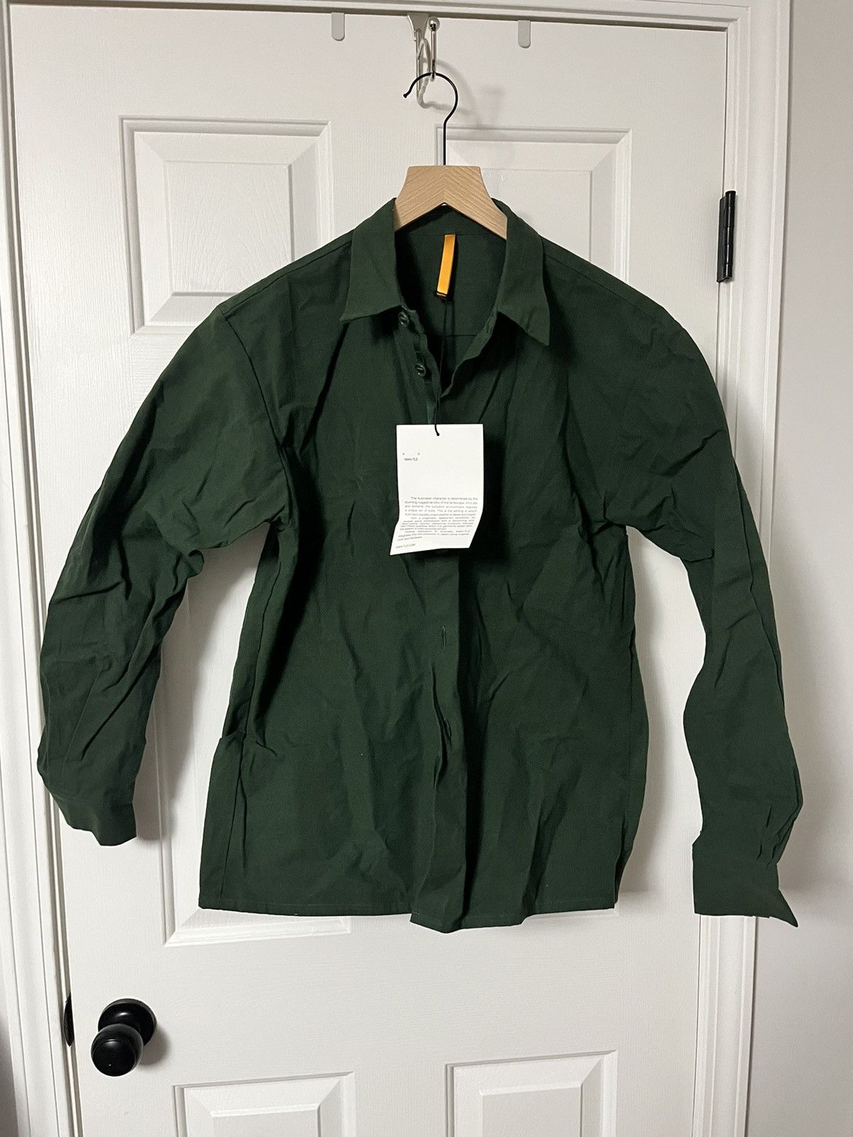 MAN-TLE Man-tle Green Leaf R12 Size US XS / EU 42 / 0 - 1 Thumbnail