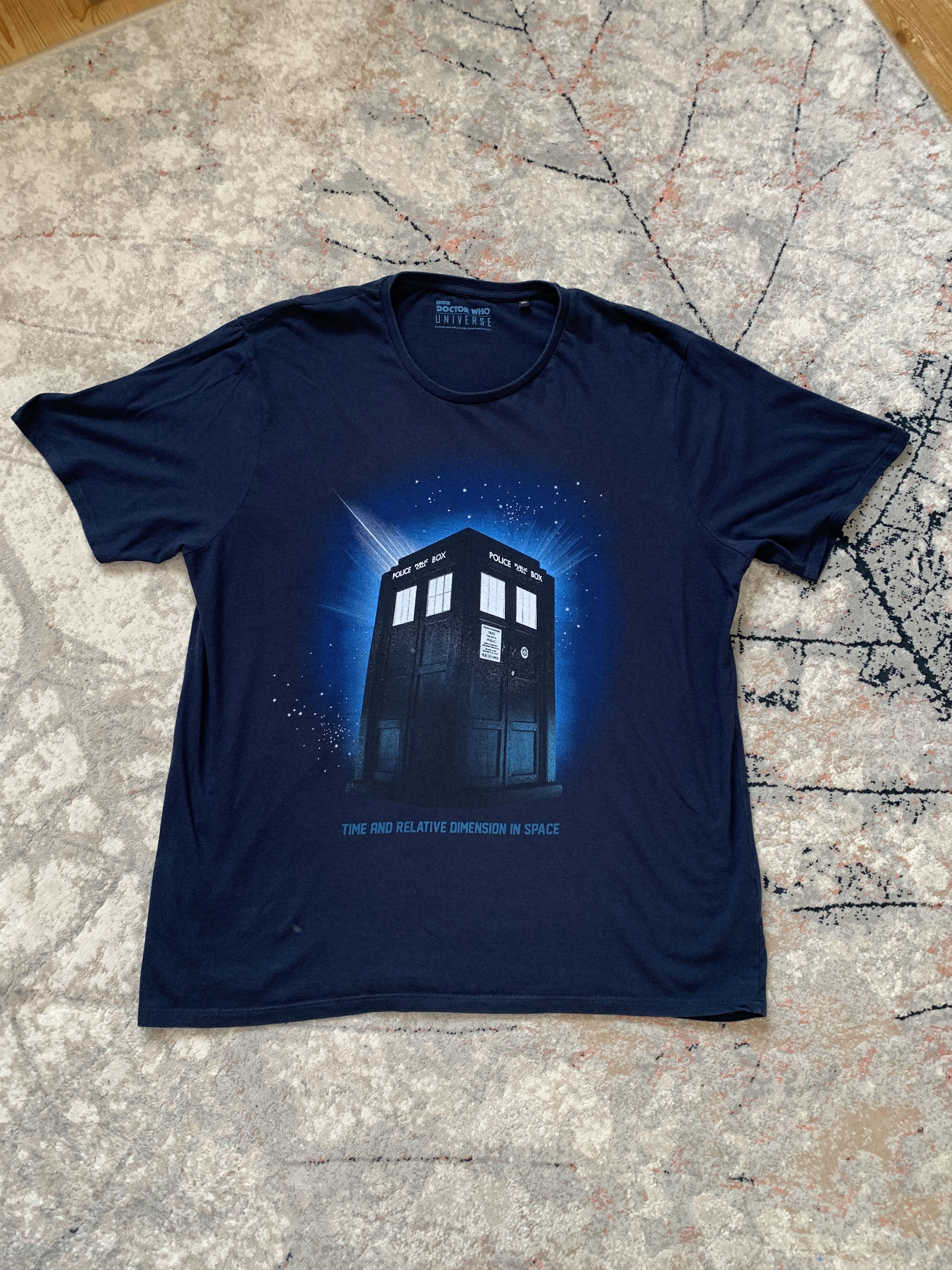 Other Doctor Who Universe T-Shirt Size US XL / EU 56 / 4 - 1 Thumbnail