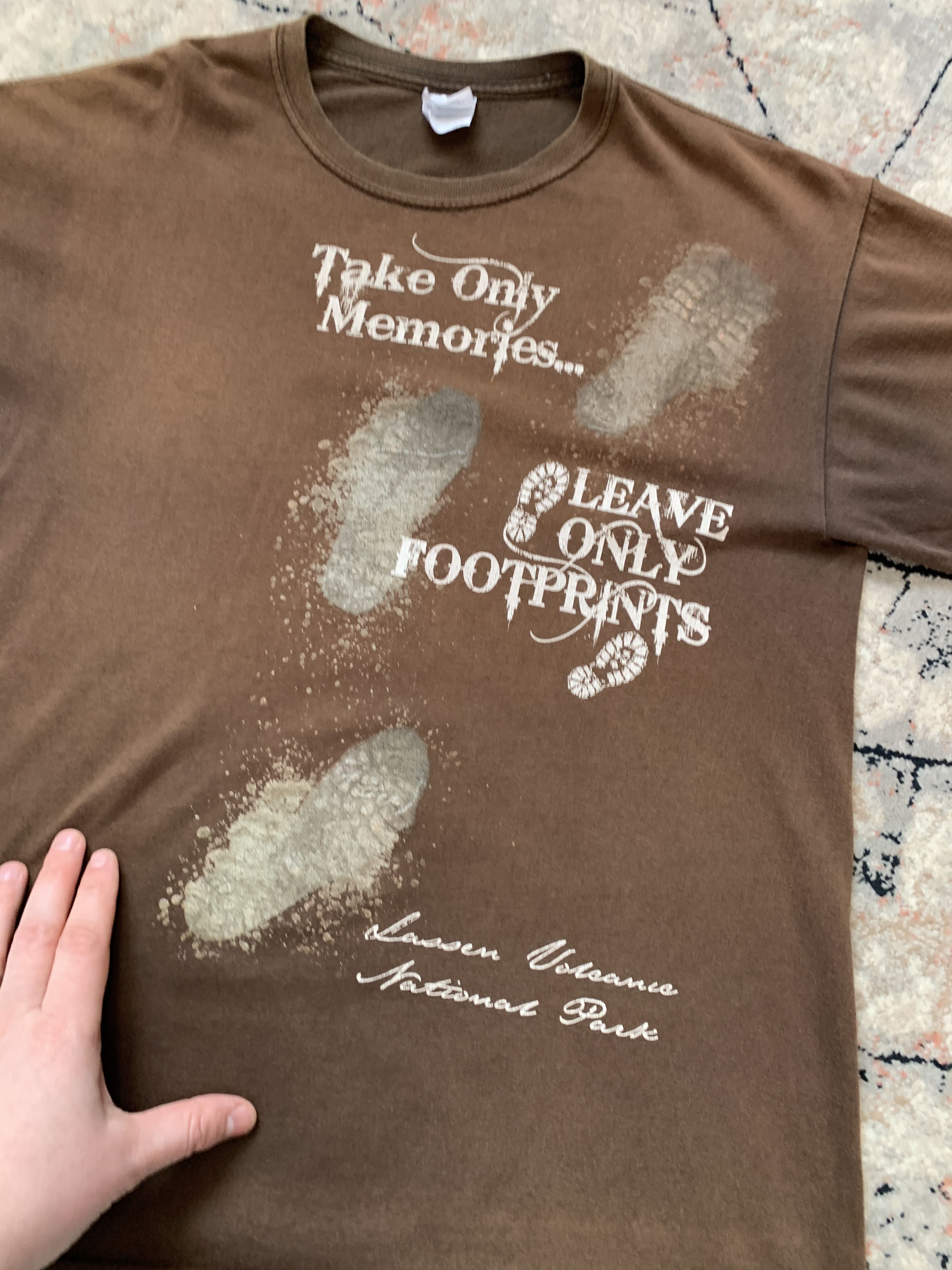 Other Take Only Memories Leave Only Footprint T-Shirt Size US M / EU 48-50 / 2 - 3 Thumbnail