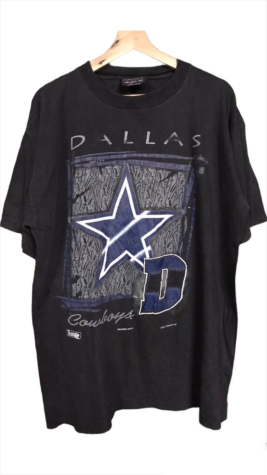 If Six Was Nine × NBA × NFL Vintage Dallas Cowboys 1993 Tshirt Pullover Size US L / EU 52-54 / 3 - 1 Thumbnail
