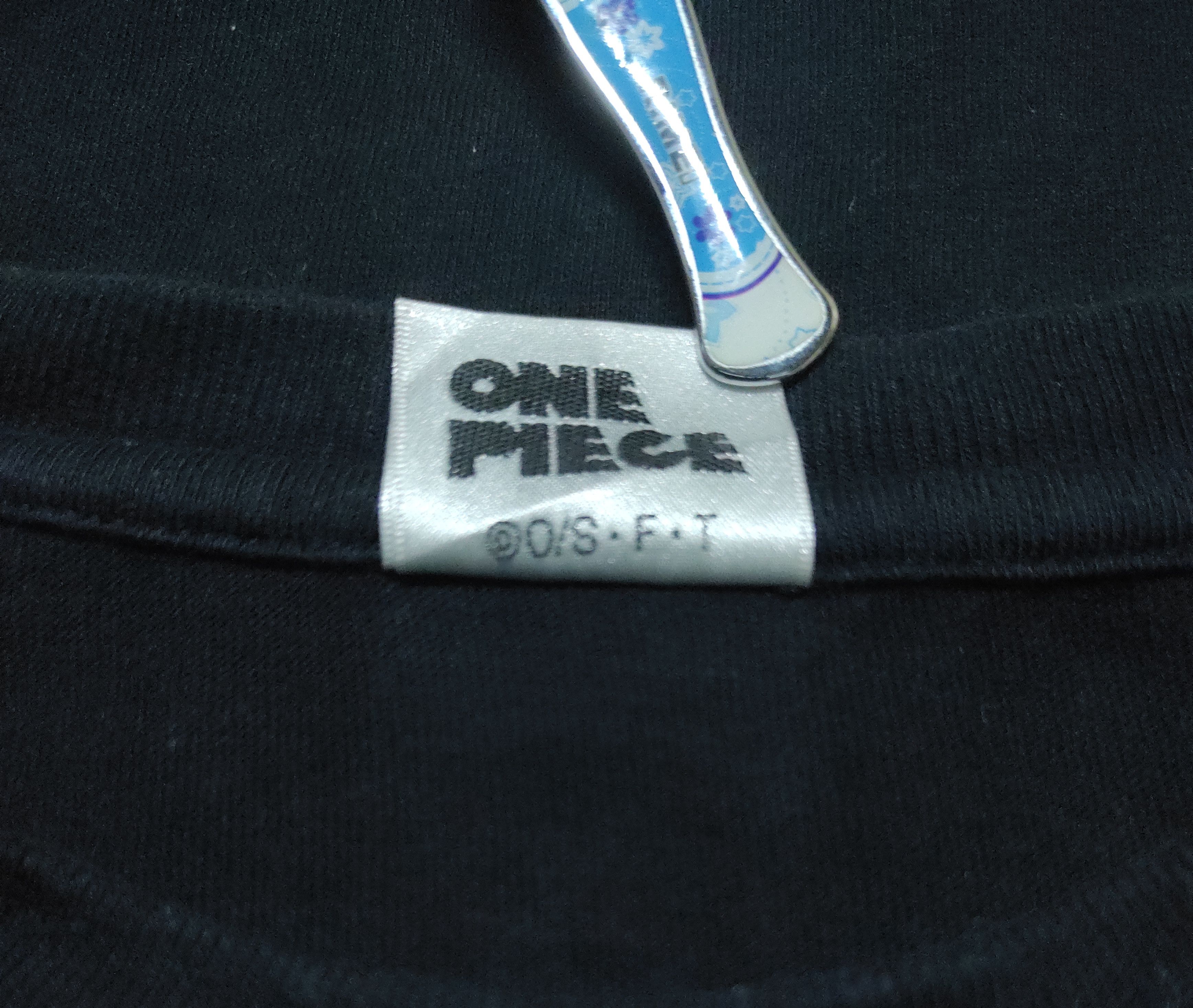 Anime × One Piece × Vintage Vintage One Piece Tony Tony Chopper Long Sleeve T Shirt Size US M / EU 48-50 / 2 - 8 Thumbnail