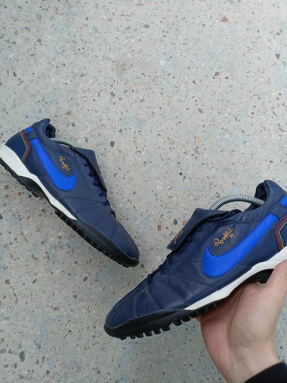 Nike 💥Nike Ronaldinho R10 Tiempo Soccer Futsal Shoes | Grailed