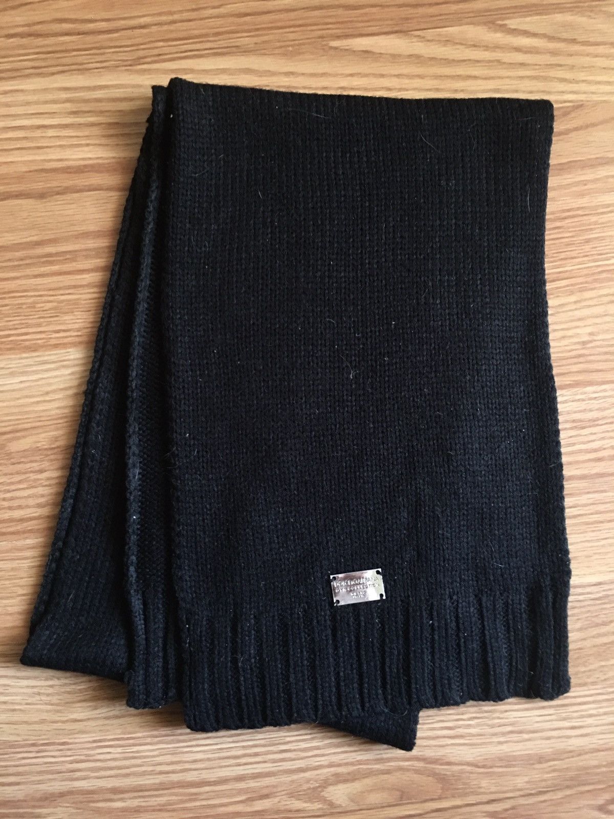 Dolce & Gabbana Gym Collection Black Wool Knit Scarf