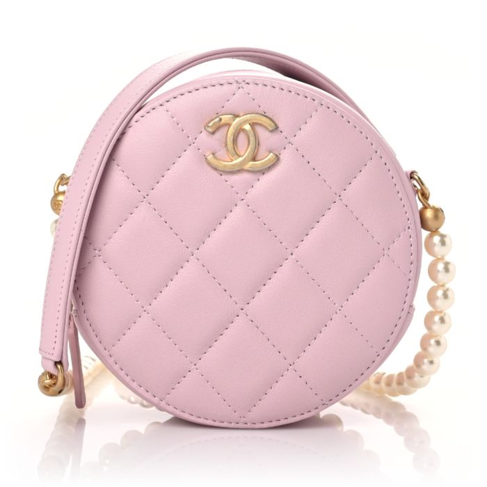 Chanel 2021 Round Clutch w/ Chain - White Crossbody Bags, Handbags -  CHA610994
