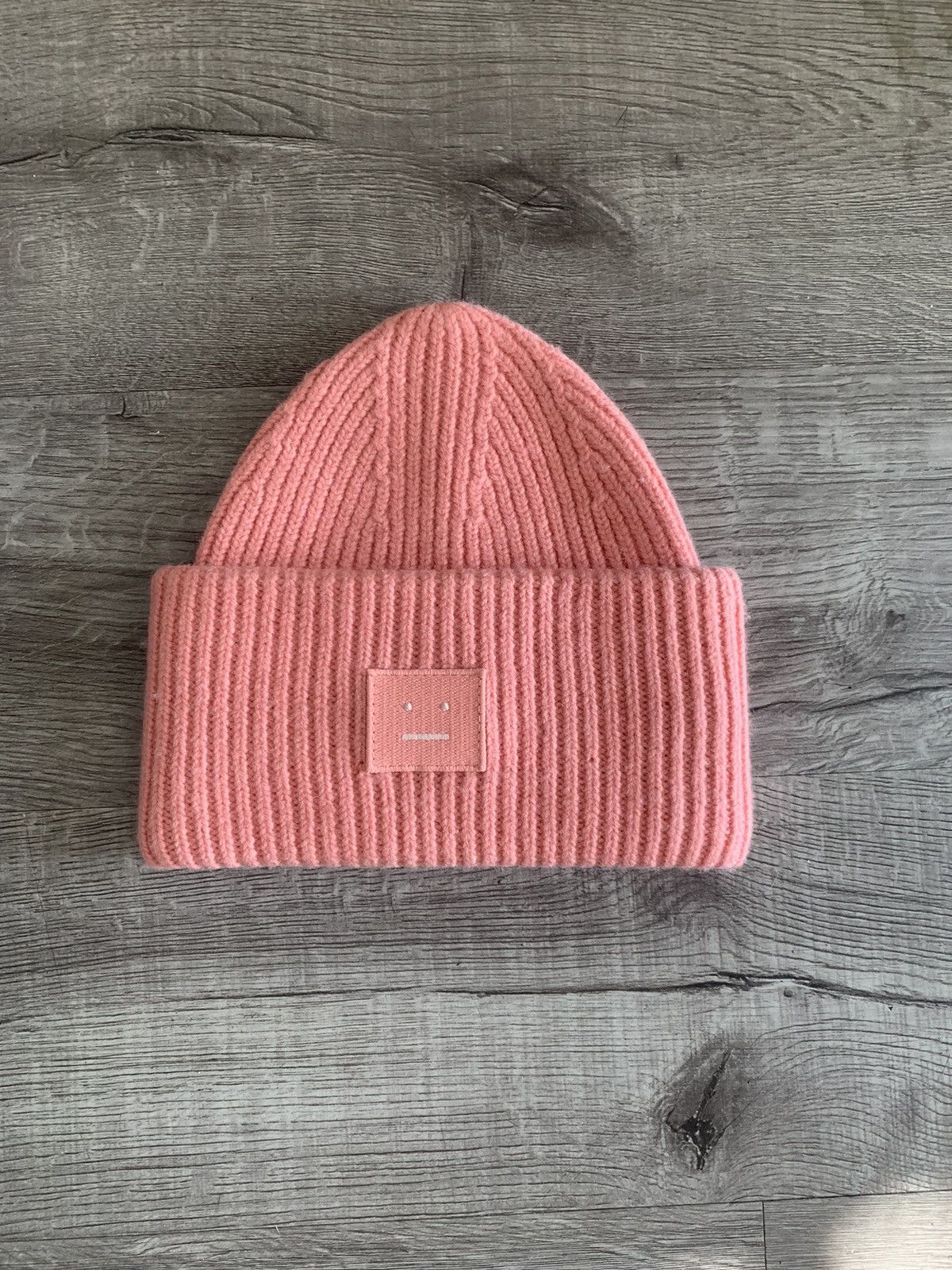 Acne Studios Face Patch Beanie - Pink Acne Studios // Pink Wool Ribbed Knit Face Logo Beanie – VSP  main image 2