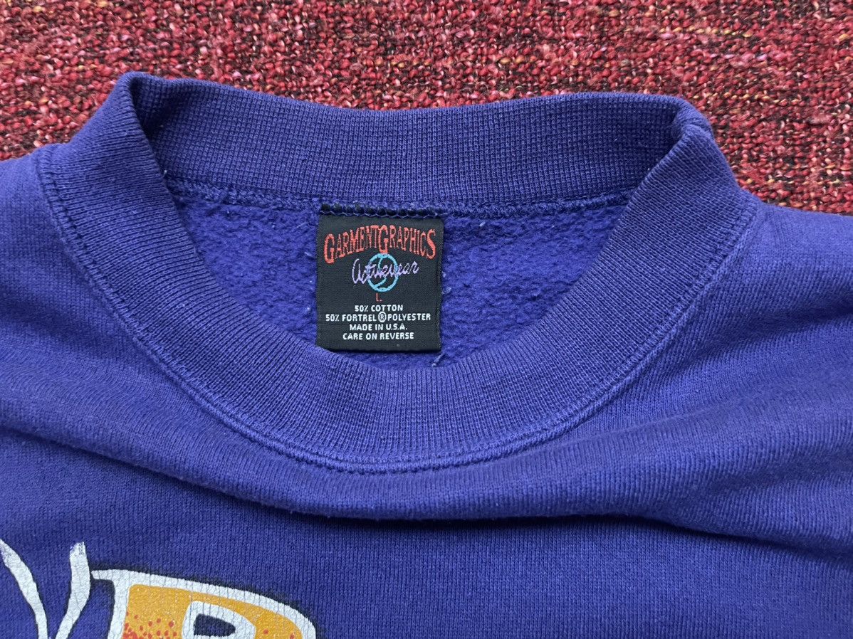 Vintage Garment Graphics vintage 90s sweatshirt made in USA Size US L / EU 52-54 / 3 - 3 Thumbnail